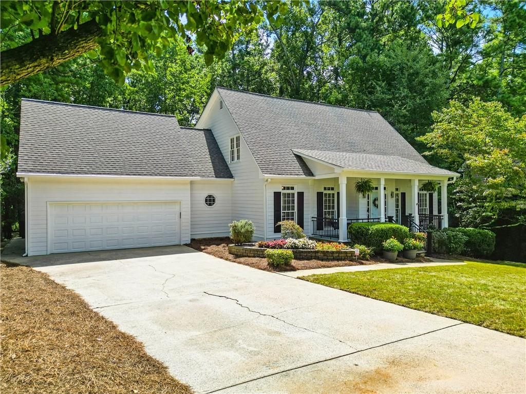 Acworth, Georgia, 30101, United States, 4 Bedrooms Bedrooms, ,4 BathroomsBathrooms,Residential,For Sale,1932324