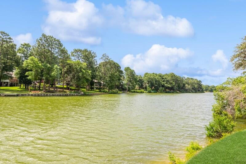 Niceville, Florida, 32578, United States, 3 Bedrooms Bedrooms, ,3 BathroomsBathrooms,Residential,For Sale,1856967