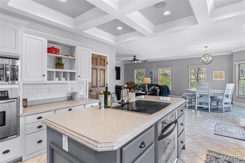 Jackson, Missouri, 63755, United States, 6 Bedrooms Bedrooms, ,4 BathroomsBathrooms,Residential,For Sale,1941660