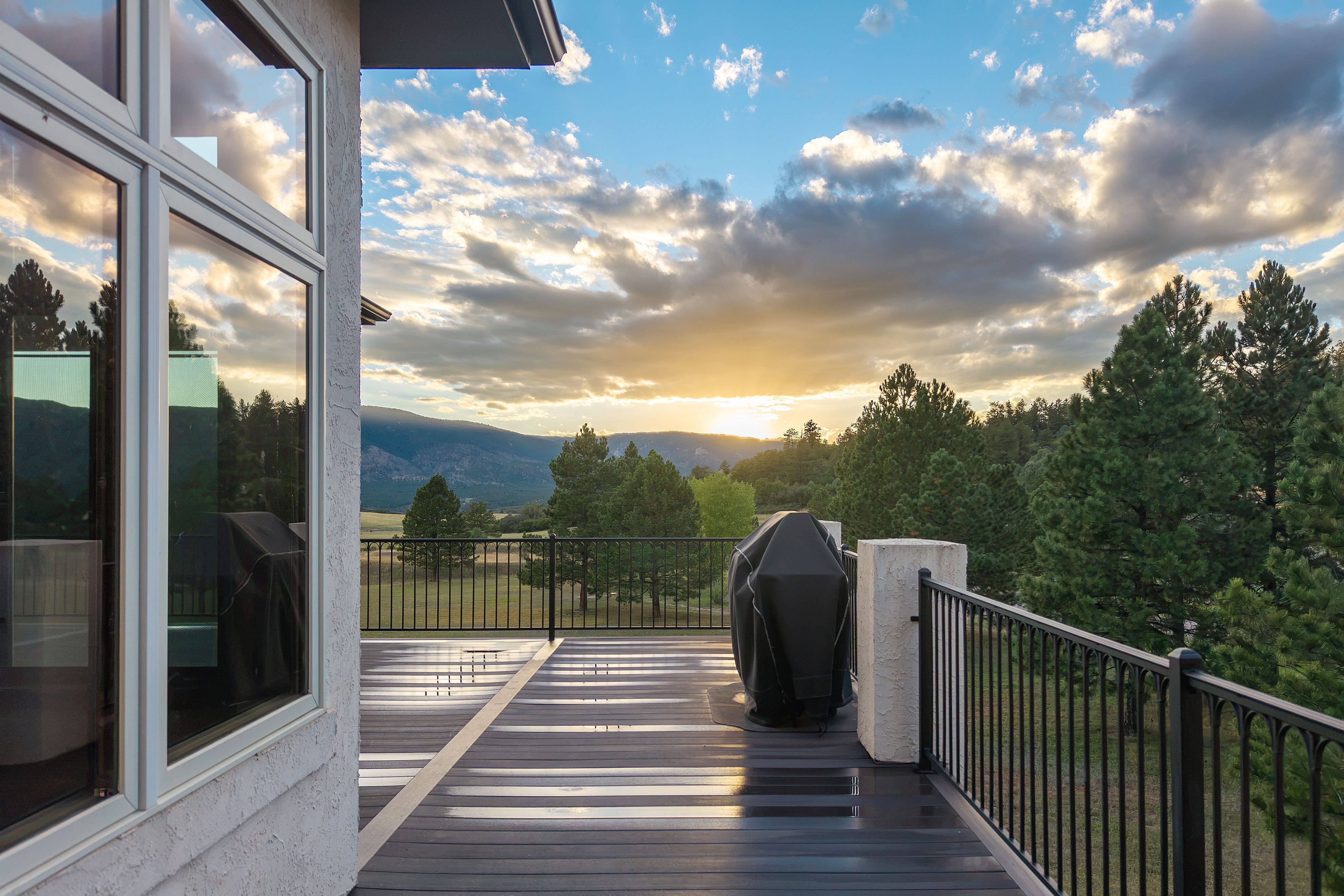  Set on over 4 acres in Perry Park East - 物件實景
