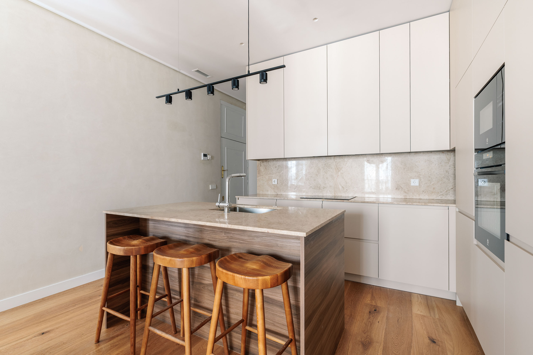  Classic-style renovated flat in Malasaña - 物件實景