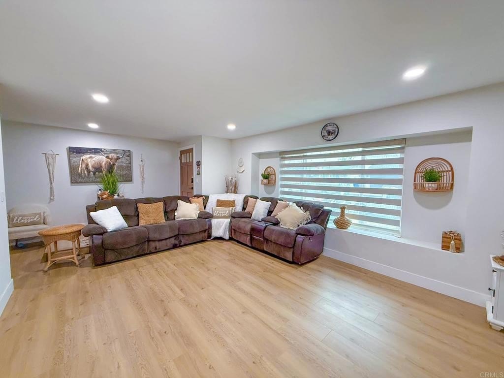 San Diego, California, 92154, United States, 4 Bedrooms Bedrooms, ,2 BathroomsBathrooms,Residential,For Sale,1896723
