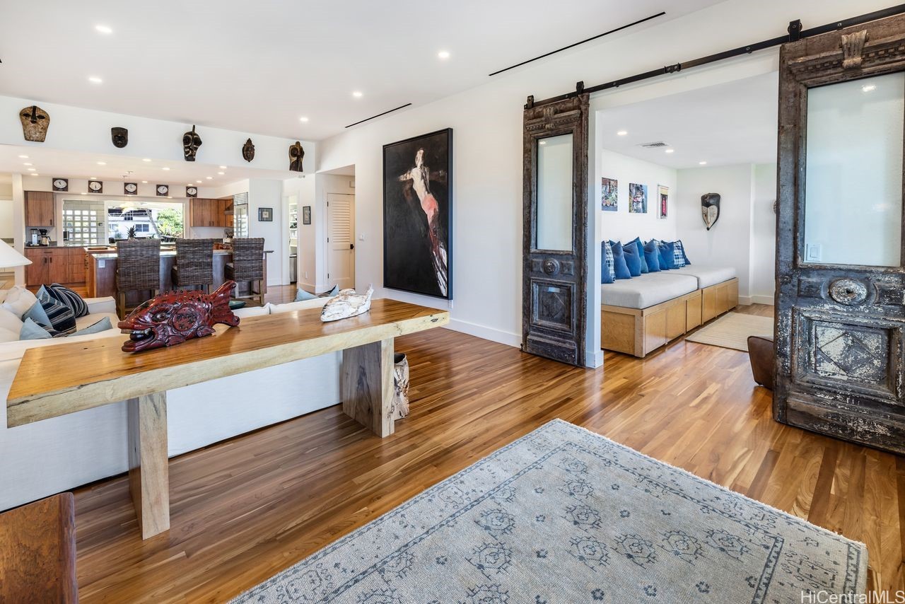 Hauula, Hawaii, 96717, United States, 3 Bedrooms Bedrooms, ,4 BathroomsBathrooms,Residential,For Sale,1991065