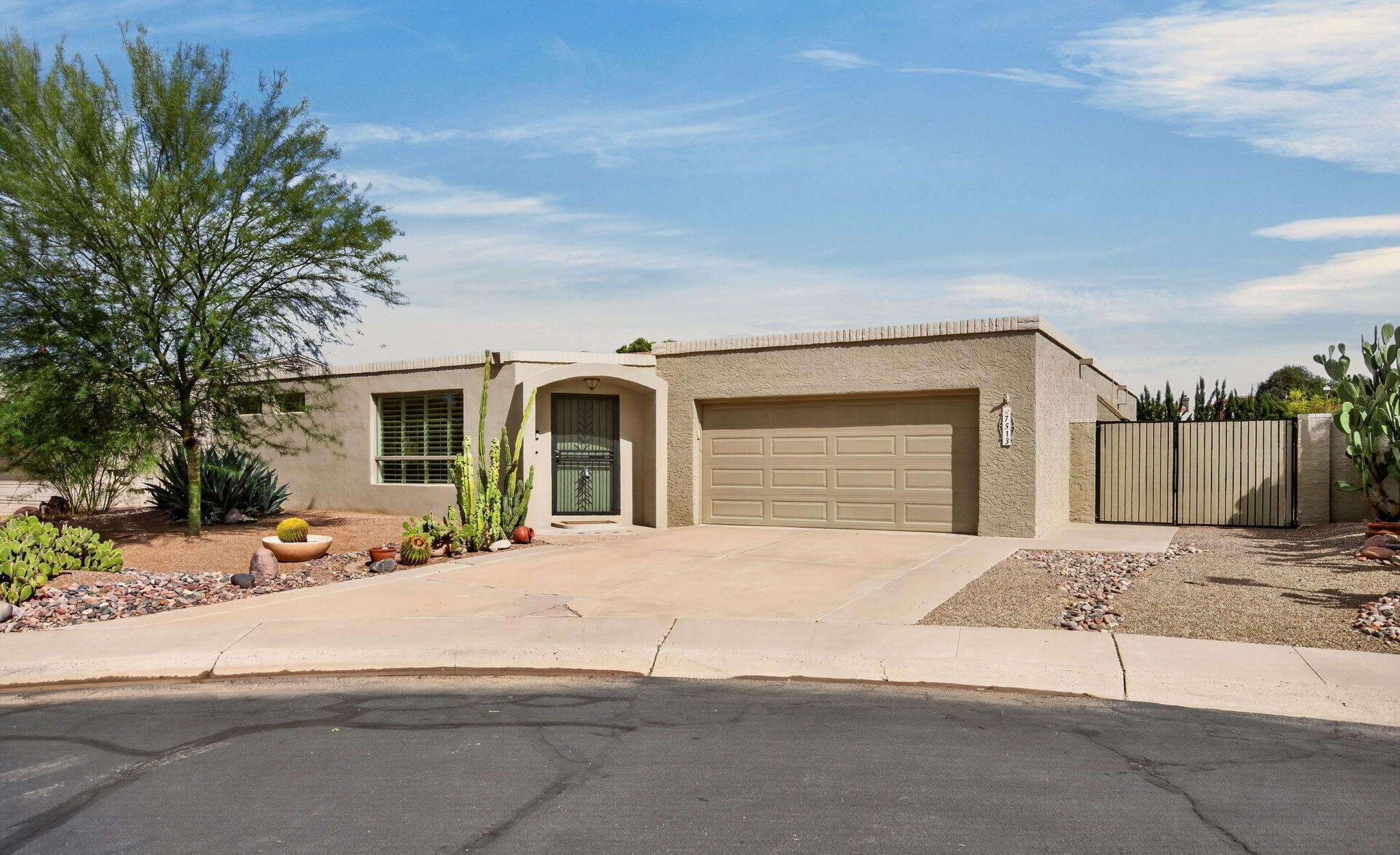  7513 N Via De Manana  Scottsdale, AZ - 物件實景