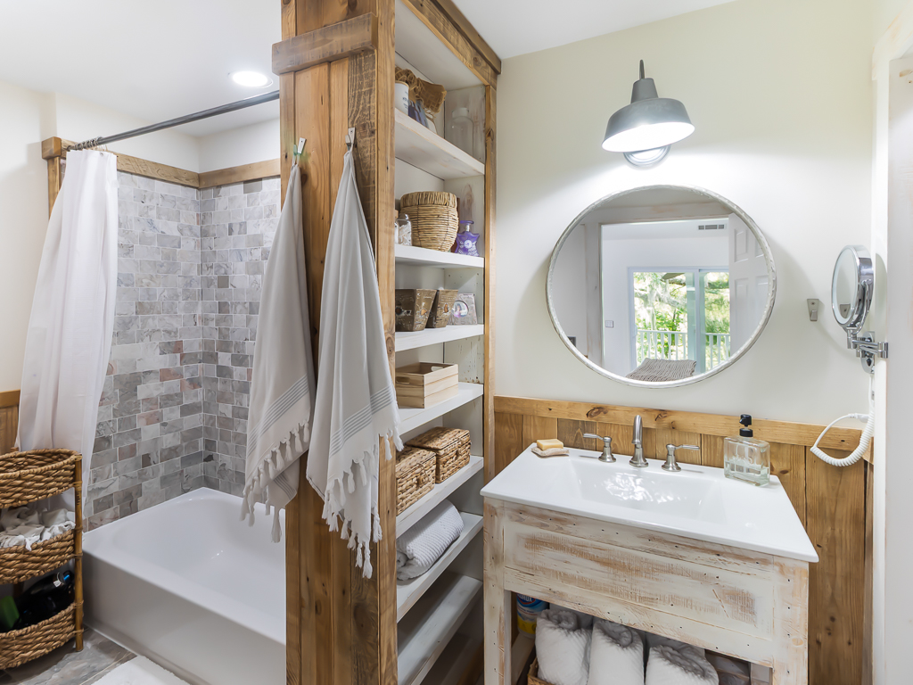 Hilton Head Island, South Carolina, 29926, United States, 3 Bedrooms Bedrooms, ,3 BathroomsBathrooms,Residential,For Sale,1880589
