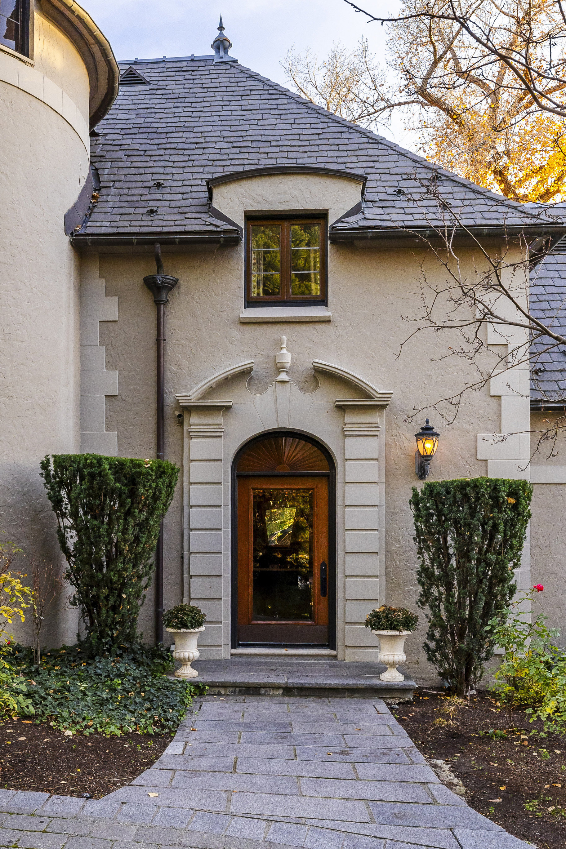  An Exquisite Norman French Manor Nestled in Gilmer Park - 物件實景