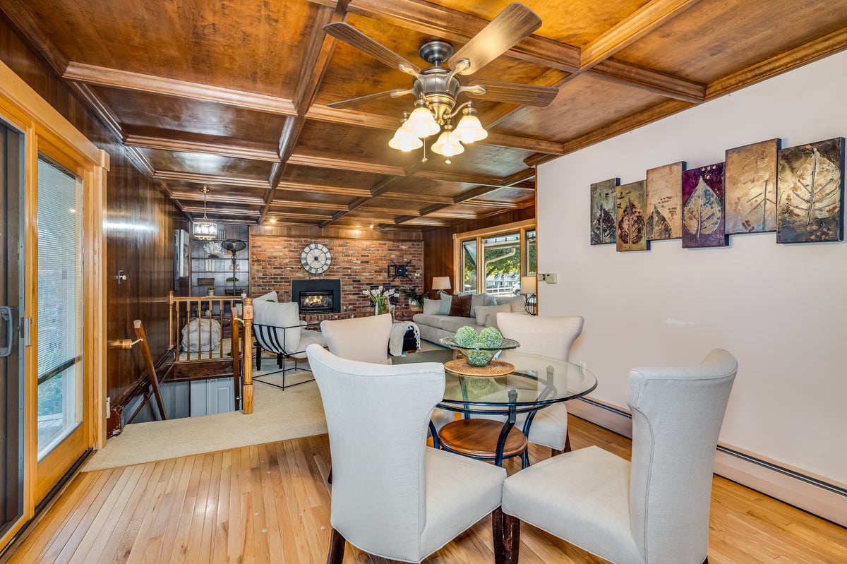 Cheyenne, Wyoming, 82009, United States, 5 Bedrooms Bedrooms, ,3 BathroomsBathrooms,Residential,For Sale,1981305