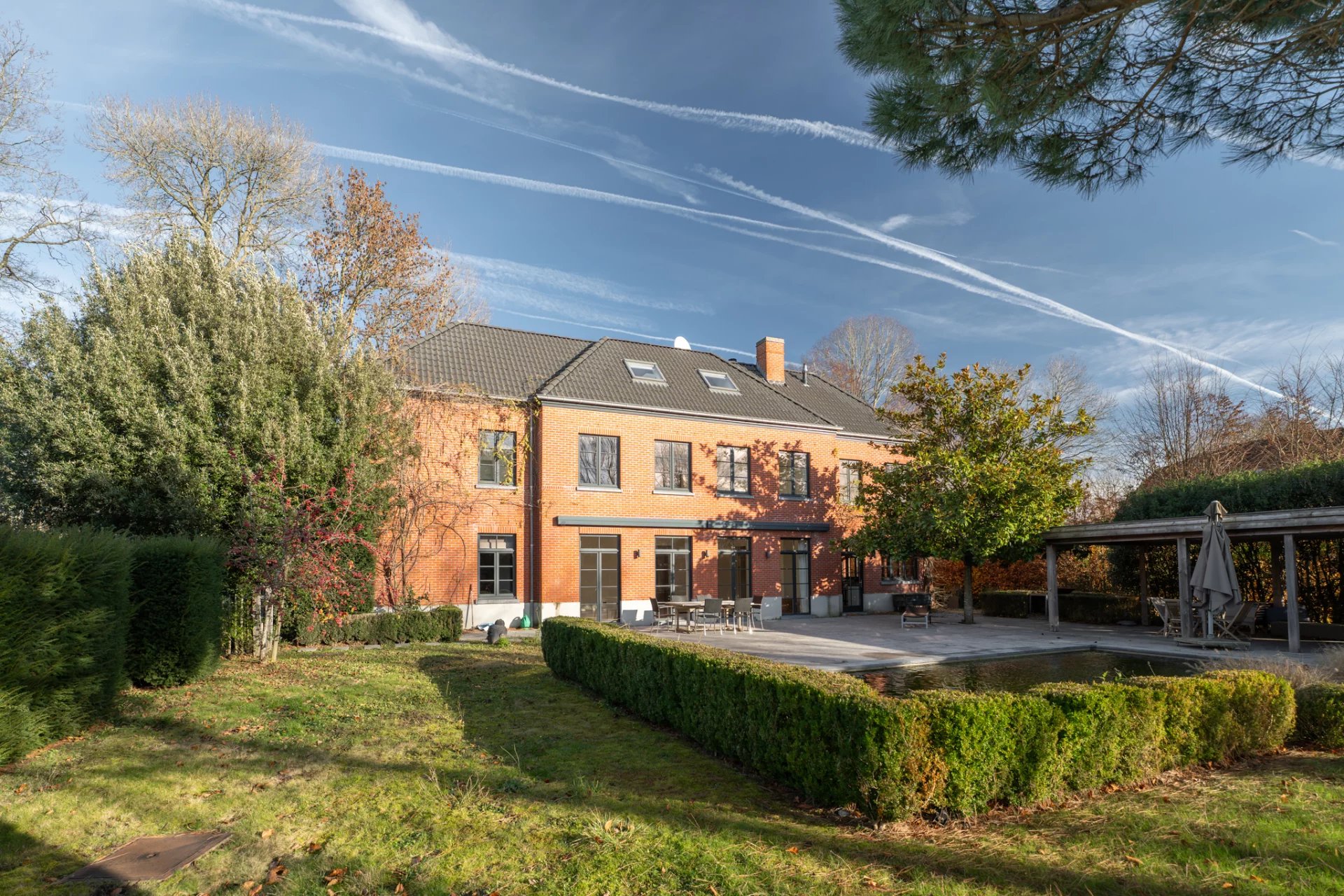 Rhode-Saint-Genese, Flanders, 1640, BE, 6 Bedrooms Bedrooms, ,11 BathroomsBathrooms,Residential,For Sale,2003186