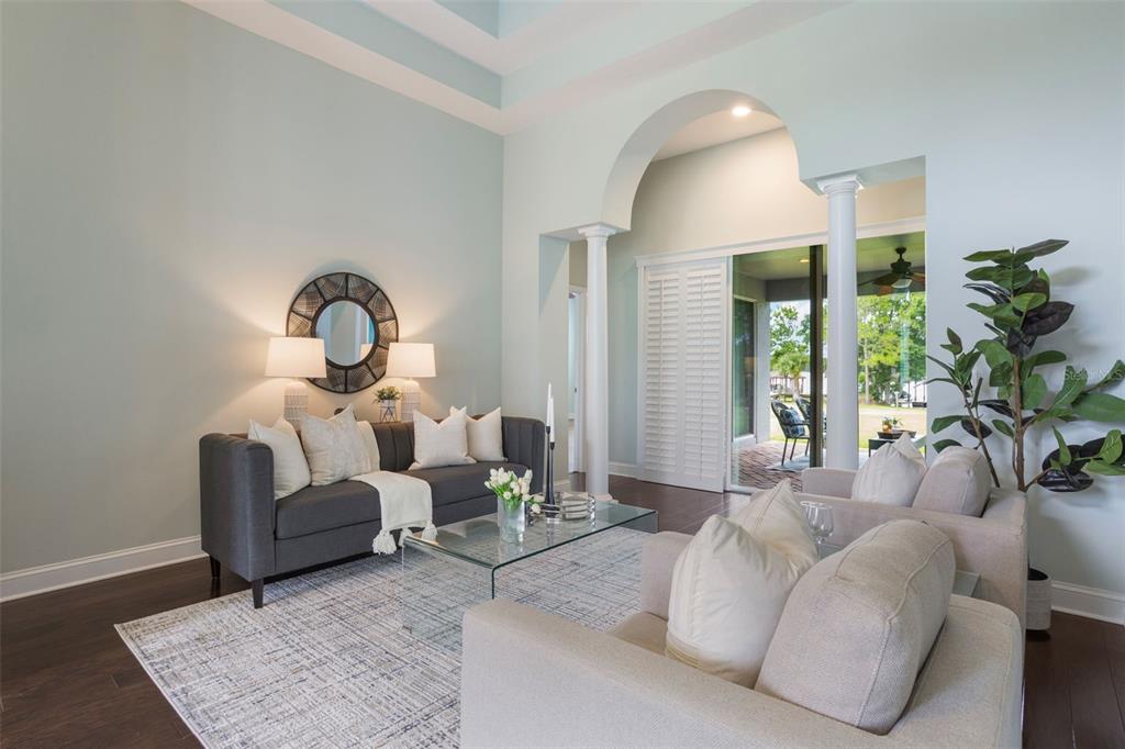 Orlando, Florida, 32820, United States, 4 Bedrooms Bedrooms, ,3 BathroomsBathrooms,Residential,For Sale,1876039