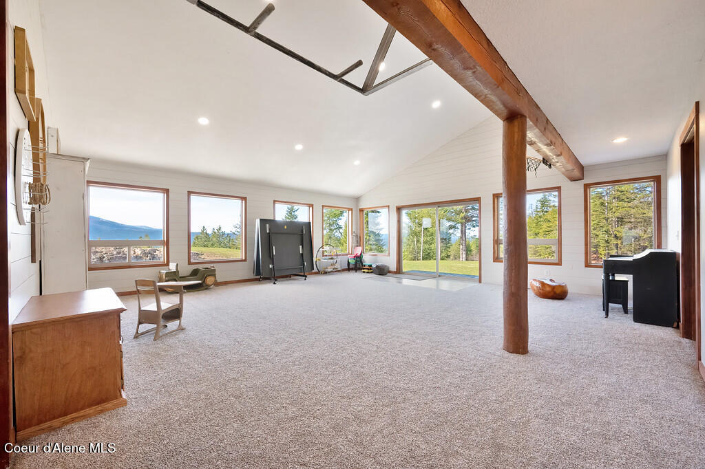 Priest River, Idaho, 83856, United States, 5 Bedrooms Bedrooms, ,4 BathroomsBathrooms,Residential,For Sale,1770577