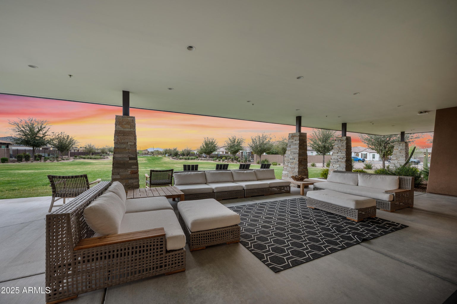 Mesa, Arizona, 85212, United States, 5 Bedrooms Bedrooms, ,5 BathroomsBathrooms,Residential,For Sale,1981050