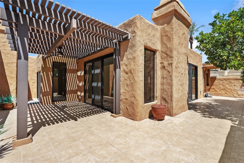 Palm Springs, California, 92264, United States, 2 Bedrooms Bedrooms, ,2 BathroomsBathrooms,Residential,For Sale,1856182