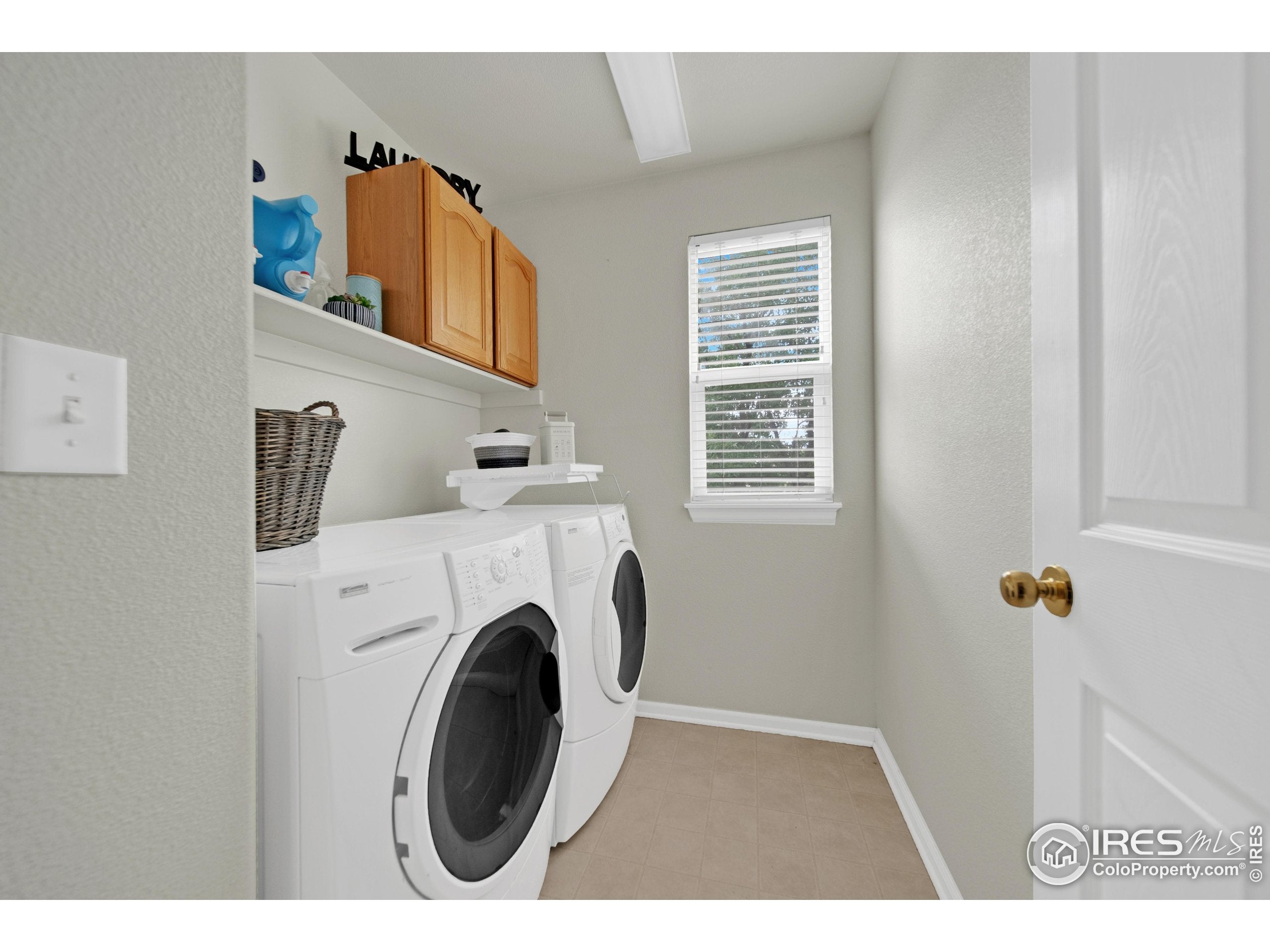 Brighton, Colorado, 80601, United States, 5 Bedrooms Bedrooms, ,2 BathroomsBathrooms,Residential,For Sale,1924062