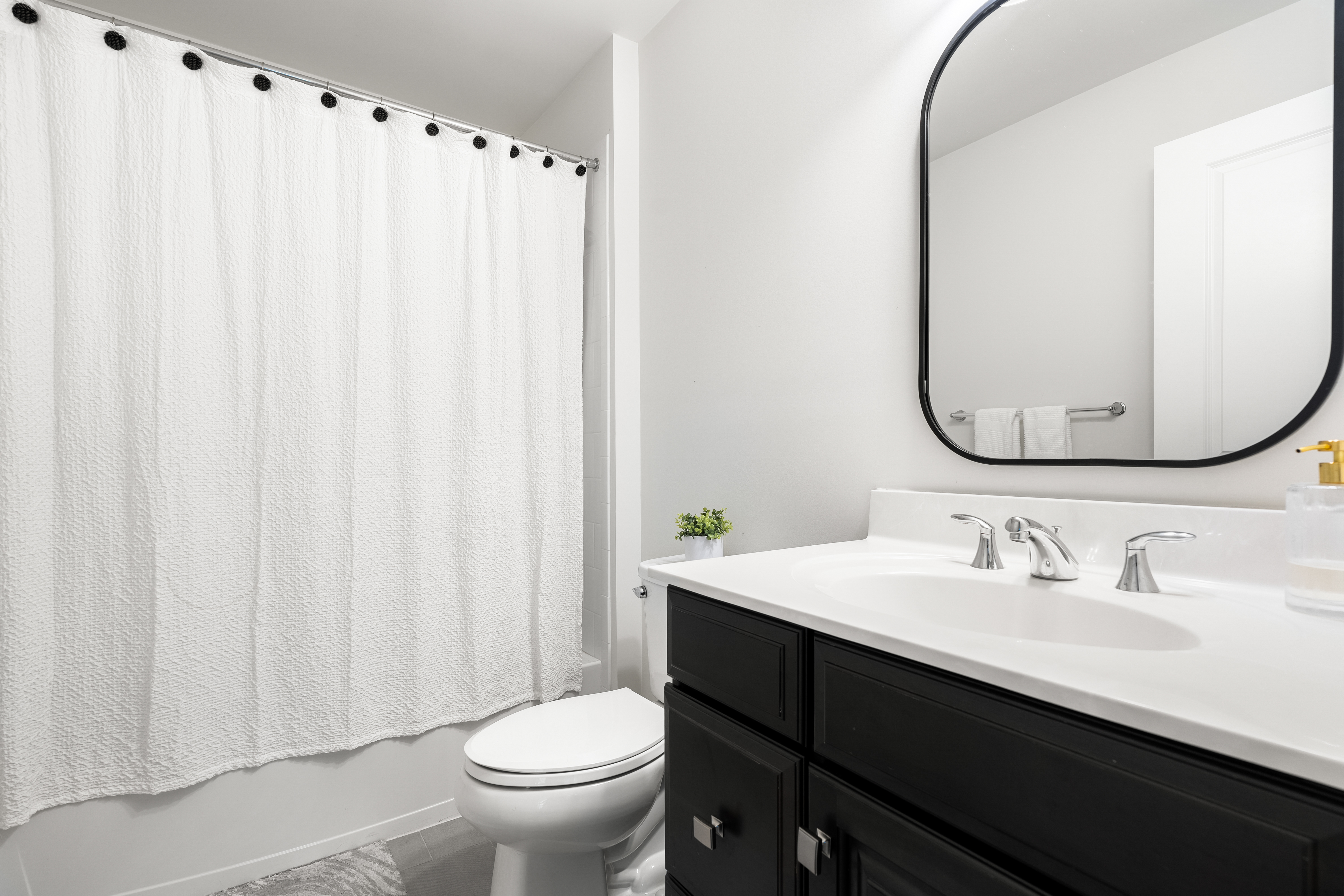  2 Hummingbird Way, Unit 1, Methuen, MA, 01844 - 物件實景