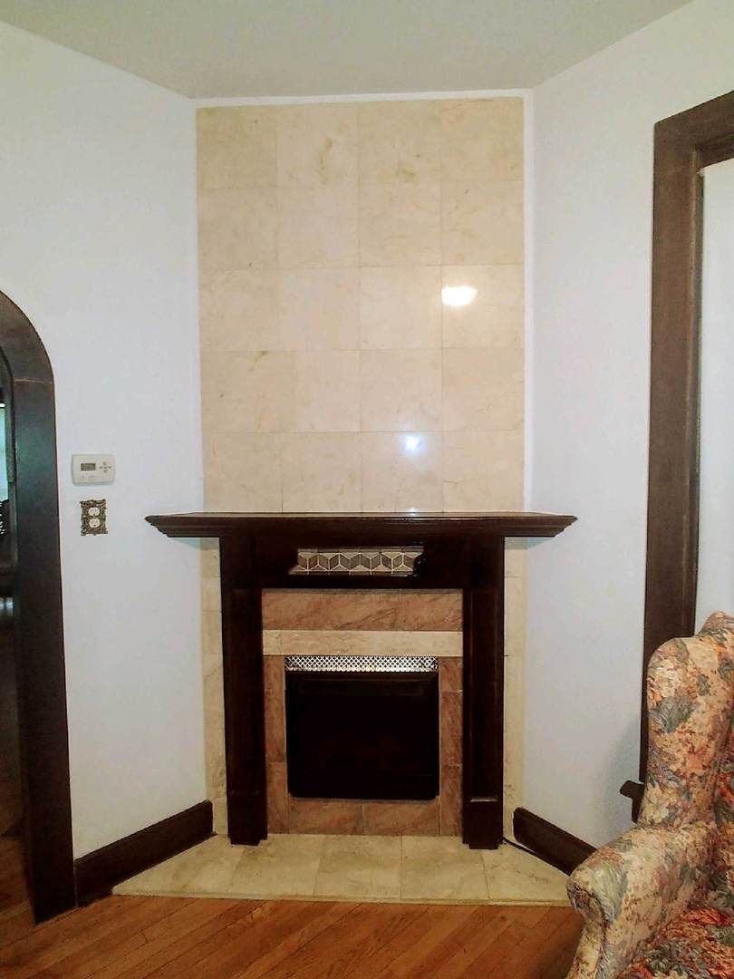 Chicago, Illinois, 60613, United States, 5 Bedrooms Bedrooms, ,4 BathroomsBathrooms,Residential,For Sale,1856737