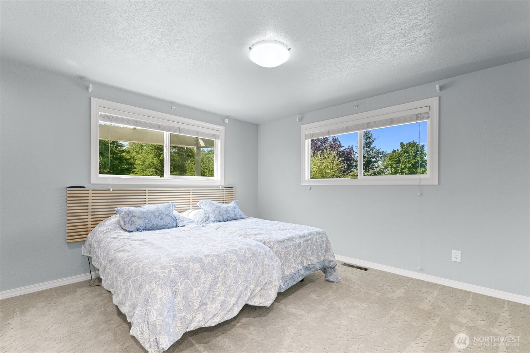 Ferndale, Washington, 98248, United States, 4 Bedrooms Bedrooms, ,3 BathroomsBathrooms,Residential,For Sale,1901183