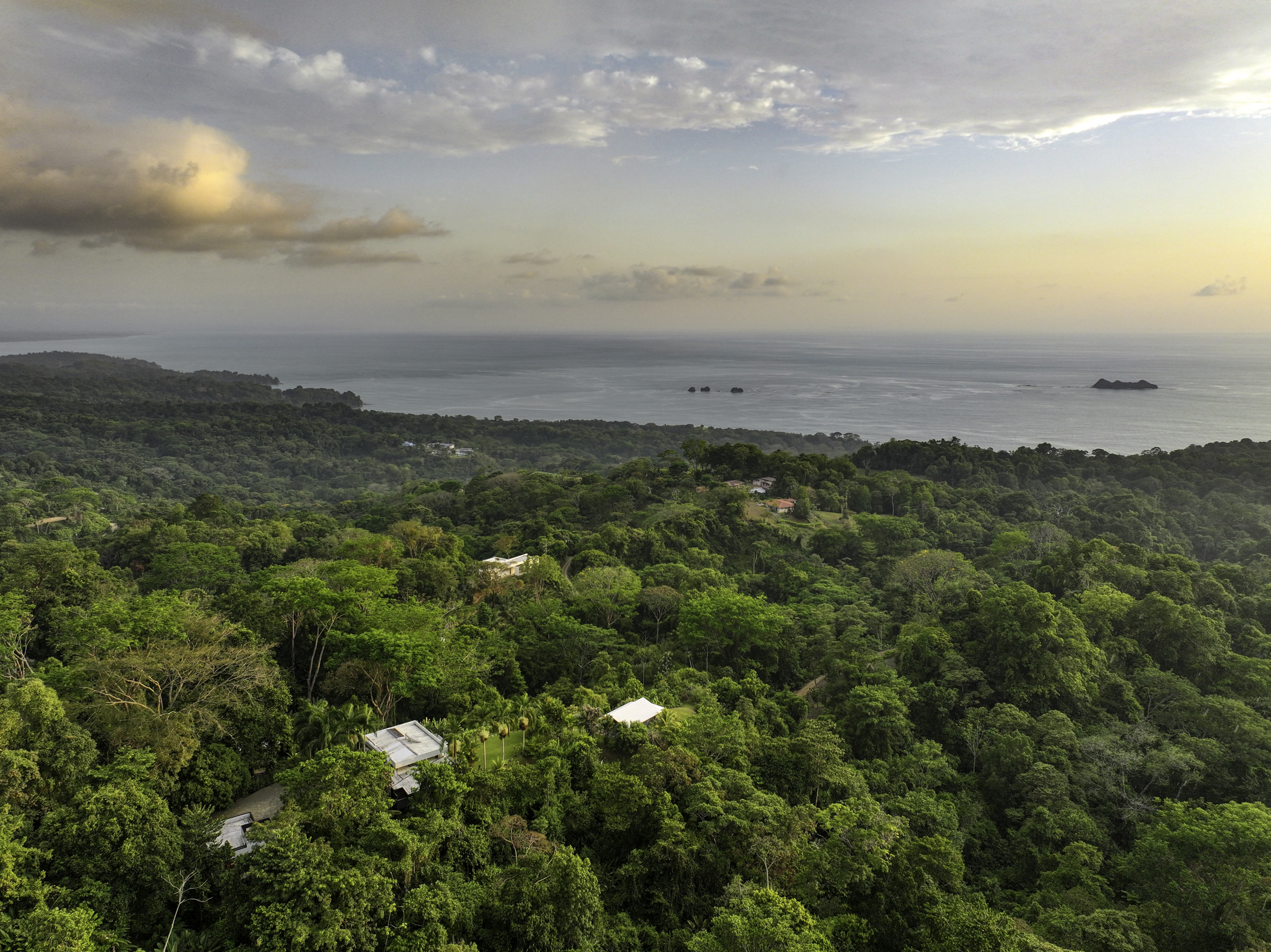 Las Brisas, Uvita, Puntarenas, CR, 5 Bedrooms Bedrooms, ,5 BathroomsBathrooms,Residential,For Sale,Las Brisas,1616263