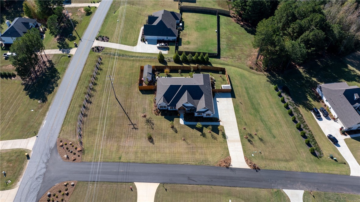 Opelika, Alabama, 36801, United States, 4 Bedrooms Bedrooms, ,3 BathroomsBathrooms,Residential,For Sale,1987548