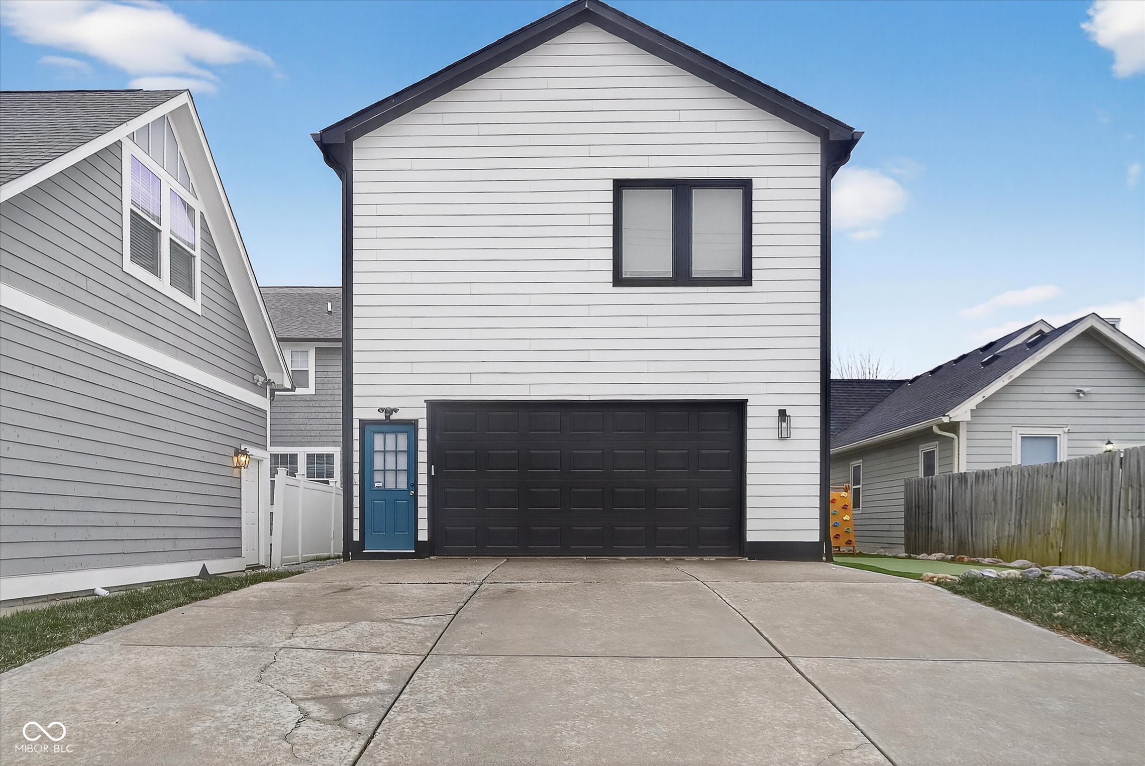 Indianapolis, Indiana, 46202, United States, 4 Bedrooms Bedrooms, ,5 BathroomsBathrooms,Residential,For Sale,2008591