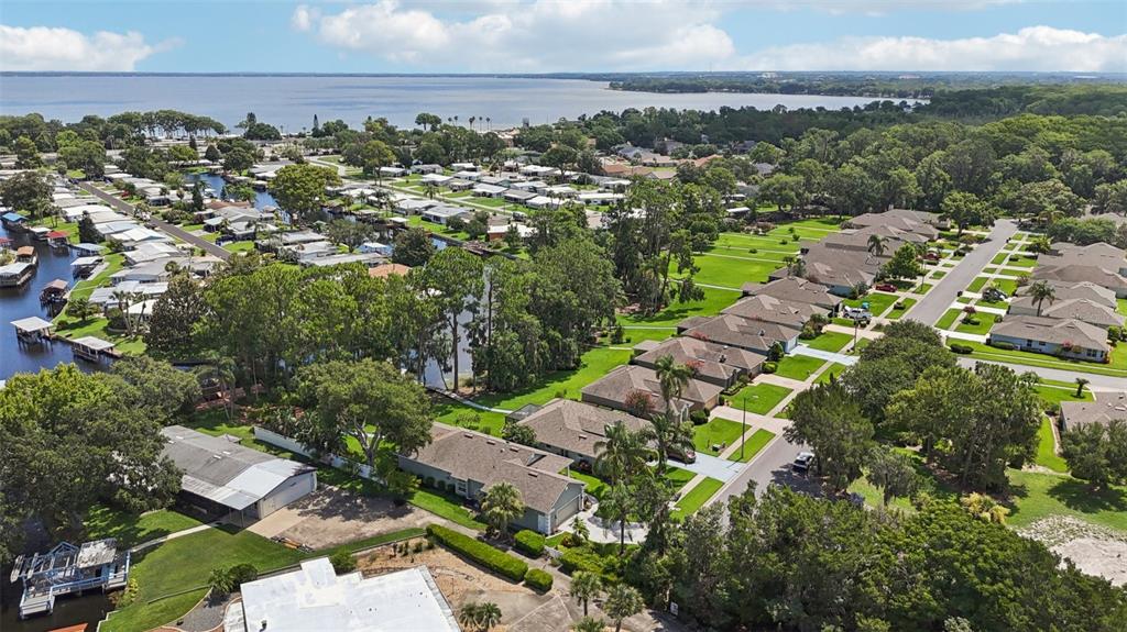 Tavares, Florida, 32778, United States, 2 Bedrooms Bedrooms, ,2 BathroomsBathrooms,Residential,For Sale,1867247
