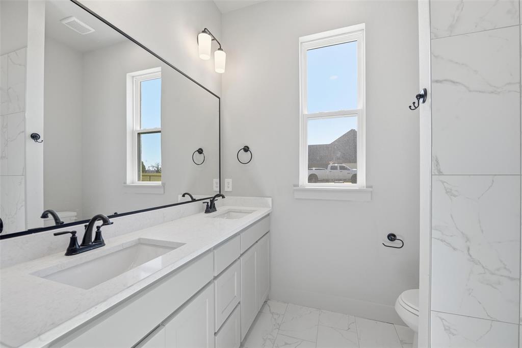 Poolville, Texas, 76487, United States, 4 Bedrooms Bedrooms, ,3 BathroomsBathrooms,Residential,For Sale,1989504