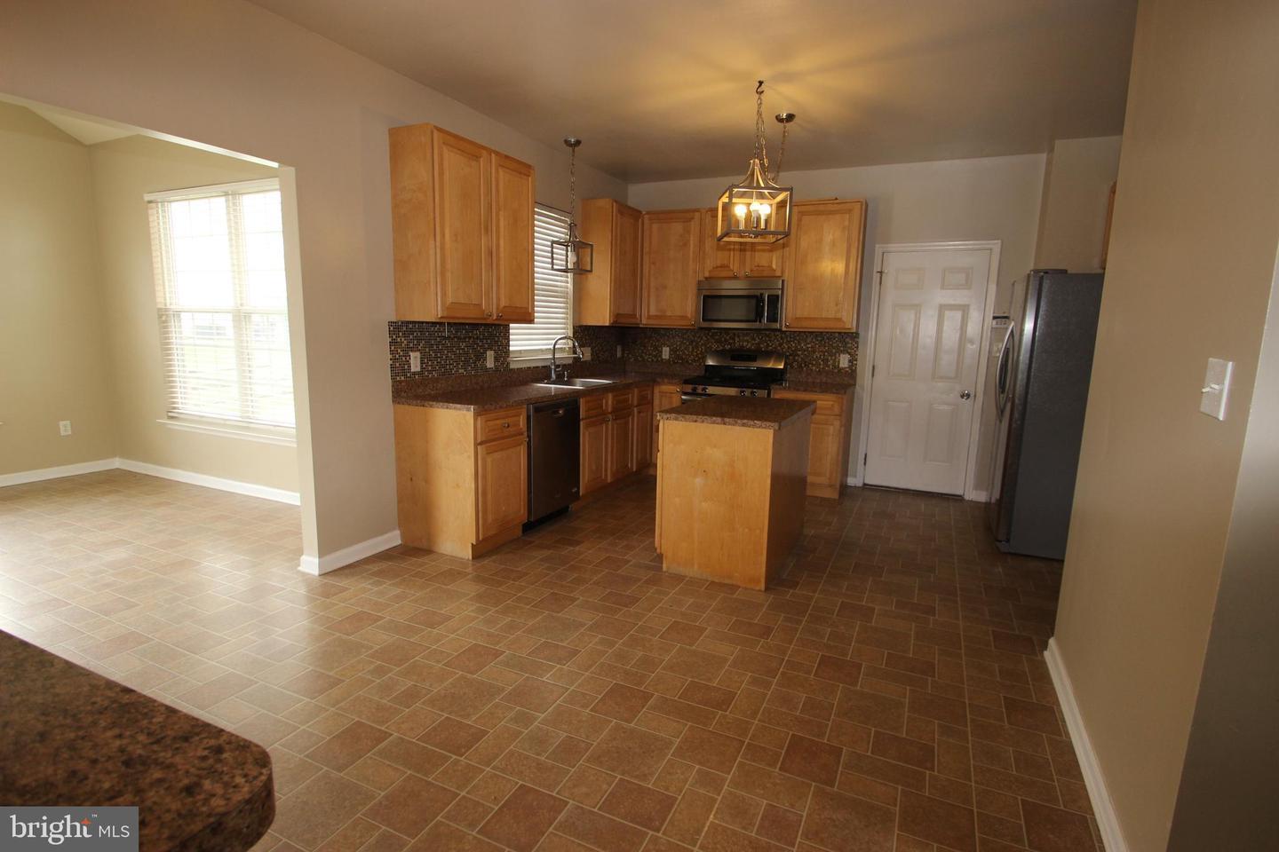 New Castle, Delaware, 19720, United States, 4 Bedrooms Bedrooms, ,3 BathroomsBathrooms,Residential,For Sale,2049034
