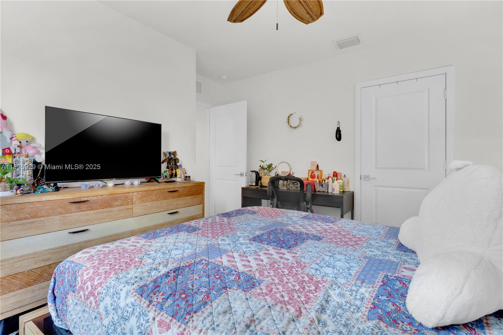 Florida City, Florida, 33034, United States, 4 Bedrooms Bedrooms, ,3 BathroomsBathrooms,Residential,For Sale,1963688