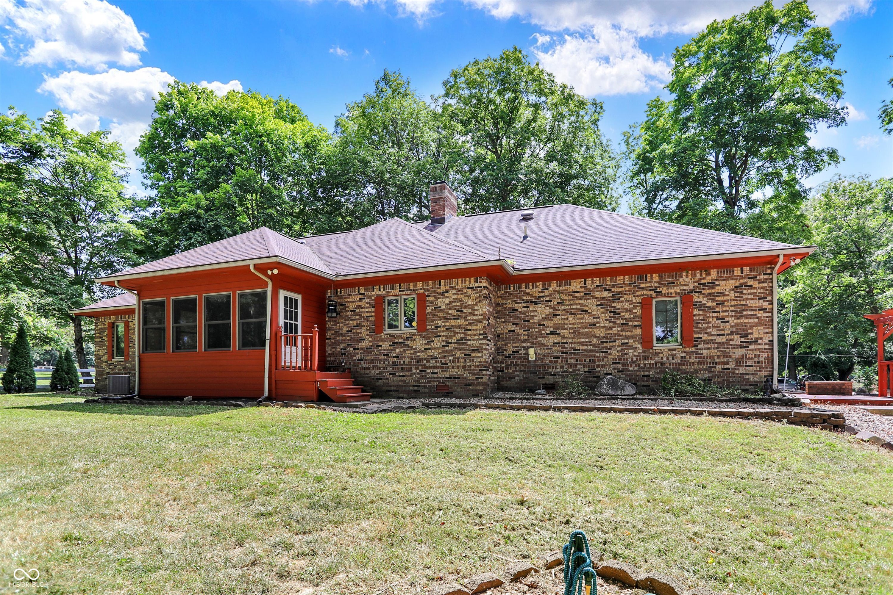 Lafayette, Indiana, 47905, United States, 3 Bedrooms Bedrooms, ,4 BathroomsBathrooms,Residential,For Sale,1979408