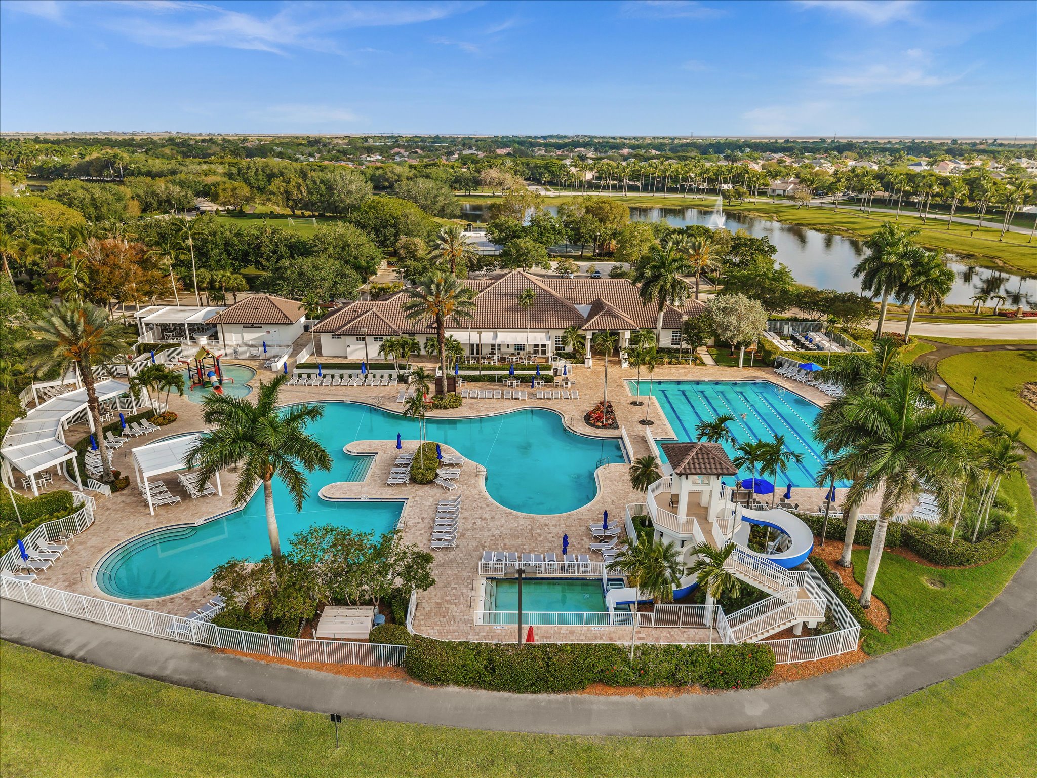 1581 Winterberry Ln, Weston, FL, 33327 - 物件實景