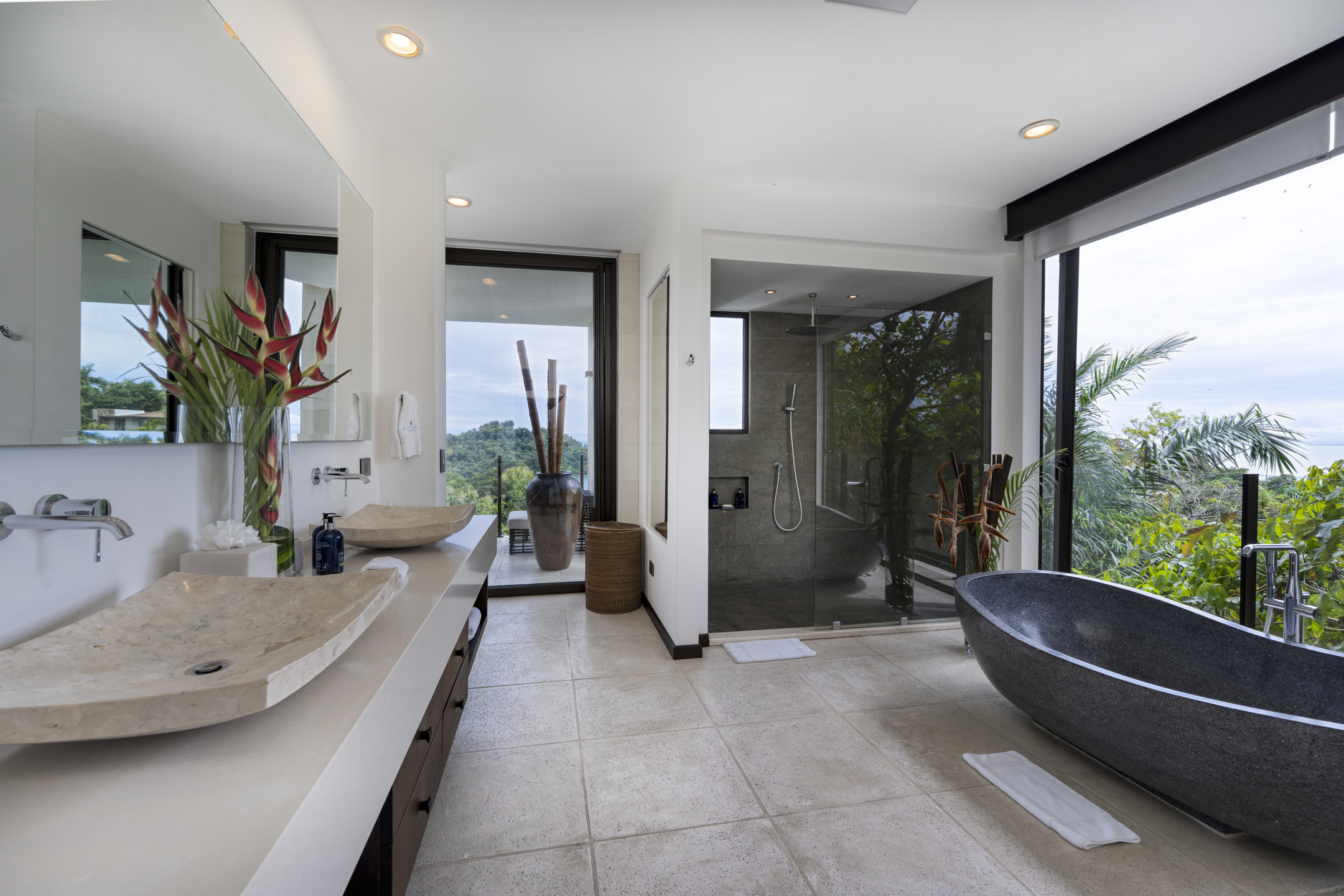 Manuel Antonio, Puntarenas, CR, 4 Bedrooms Bedrooms, ,6 BathroomsBathrooms,Residential,For Sale,1877322
