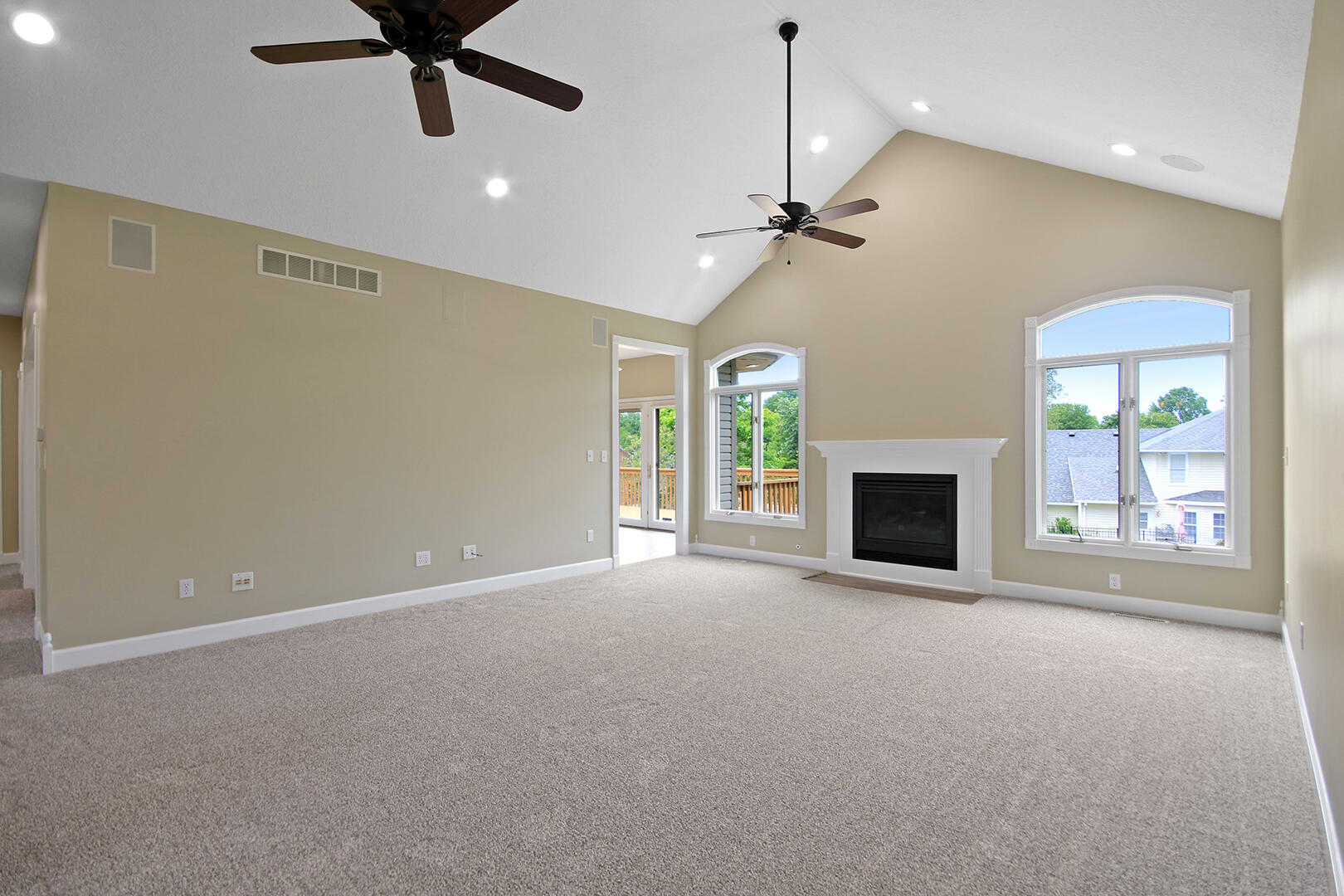 COLUMBIA, Missouri, 65203, United States, 5 Bedrooms Bedrooms, ,4 BathroomsBathrooms,Residential,For Sale,1934961