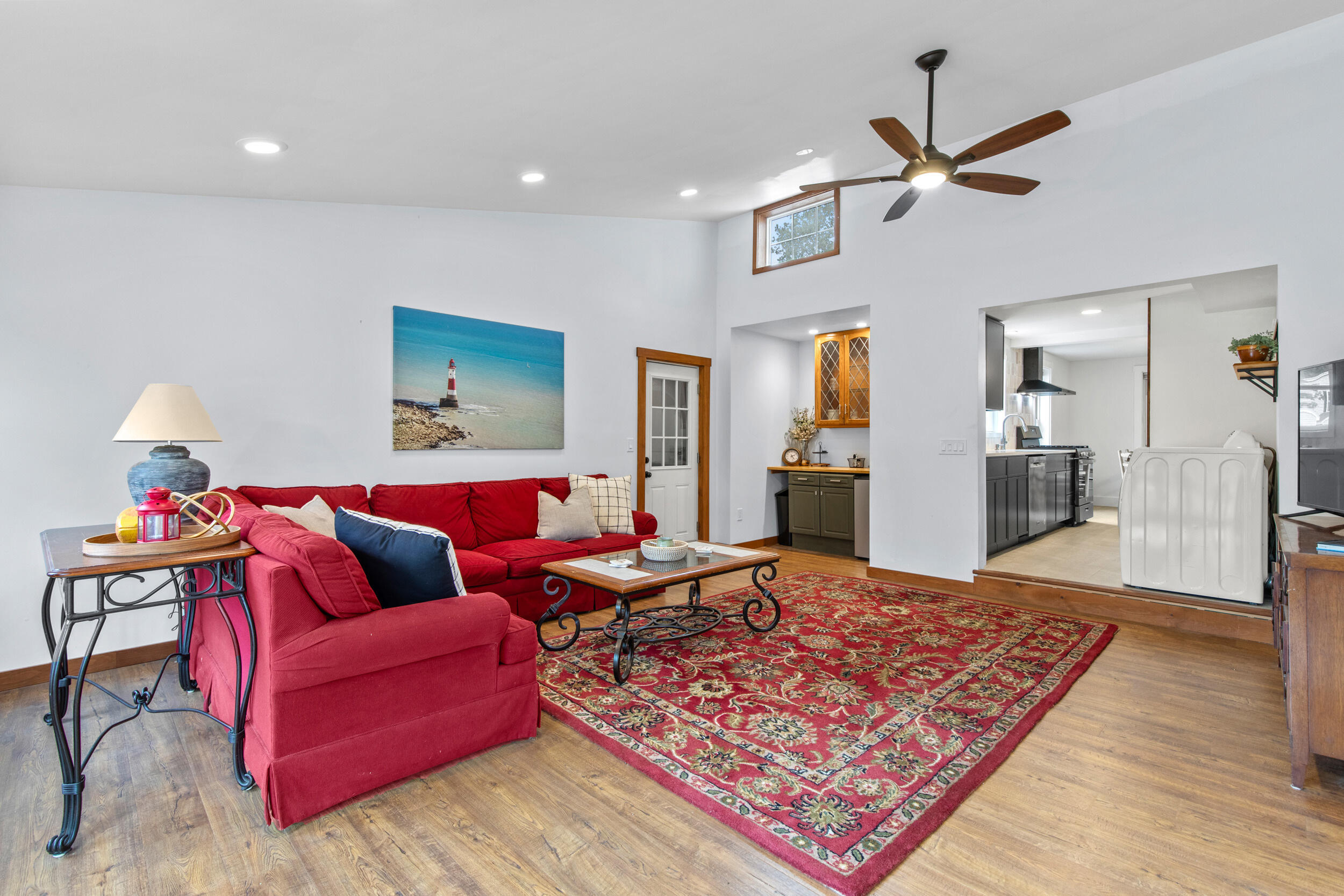 Biddeford, Maine, 04005, United States, 3 Bedrooms Bedrooms, ,2 BathroomsBathrooms,Residential,For Sale,1925813