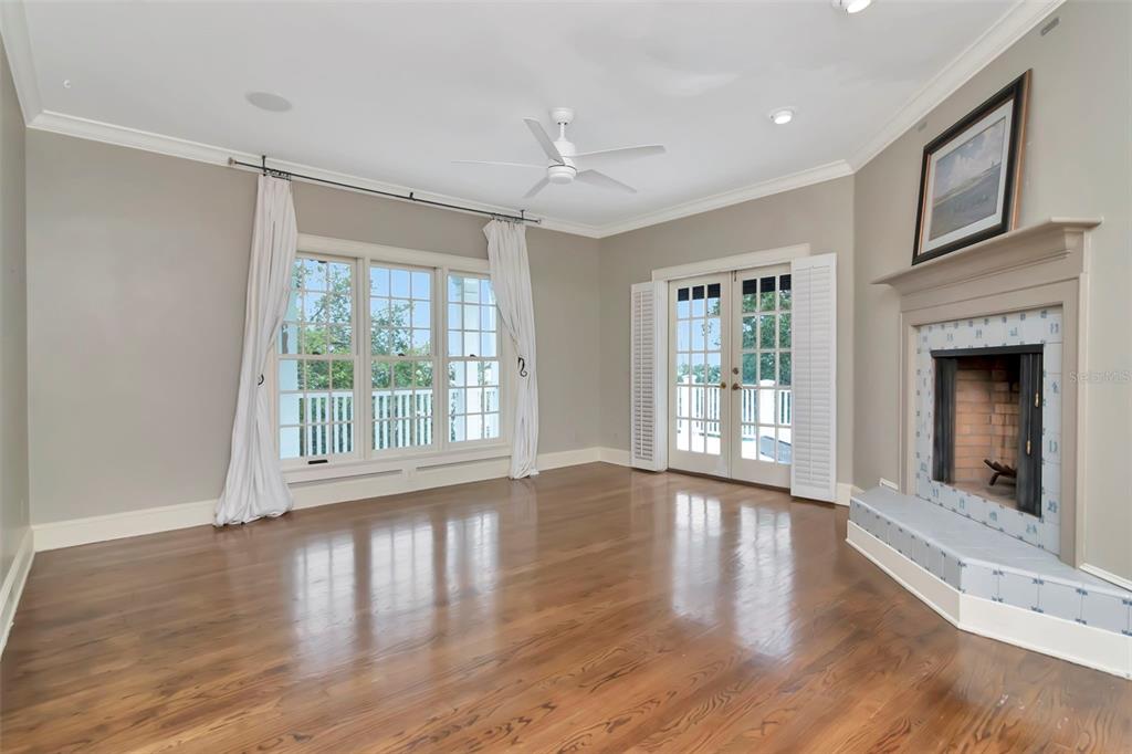 Tampa, Florida, 33611, United States, 5 Bedrooms Bedrooms, ,7 BathroomsBathrooms,Residential,For Sale,1988340