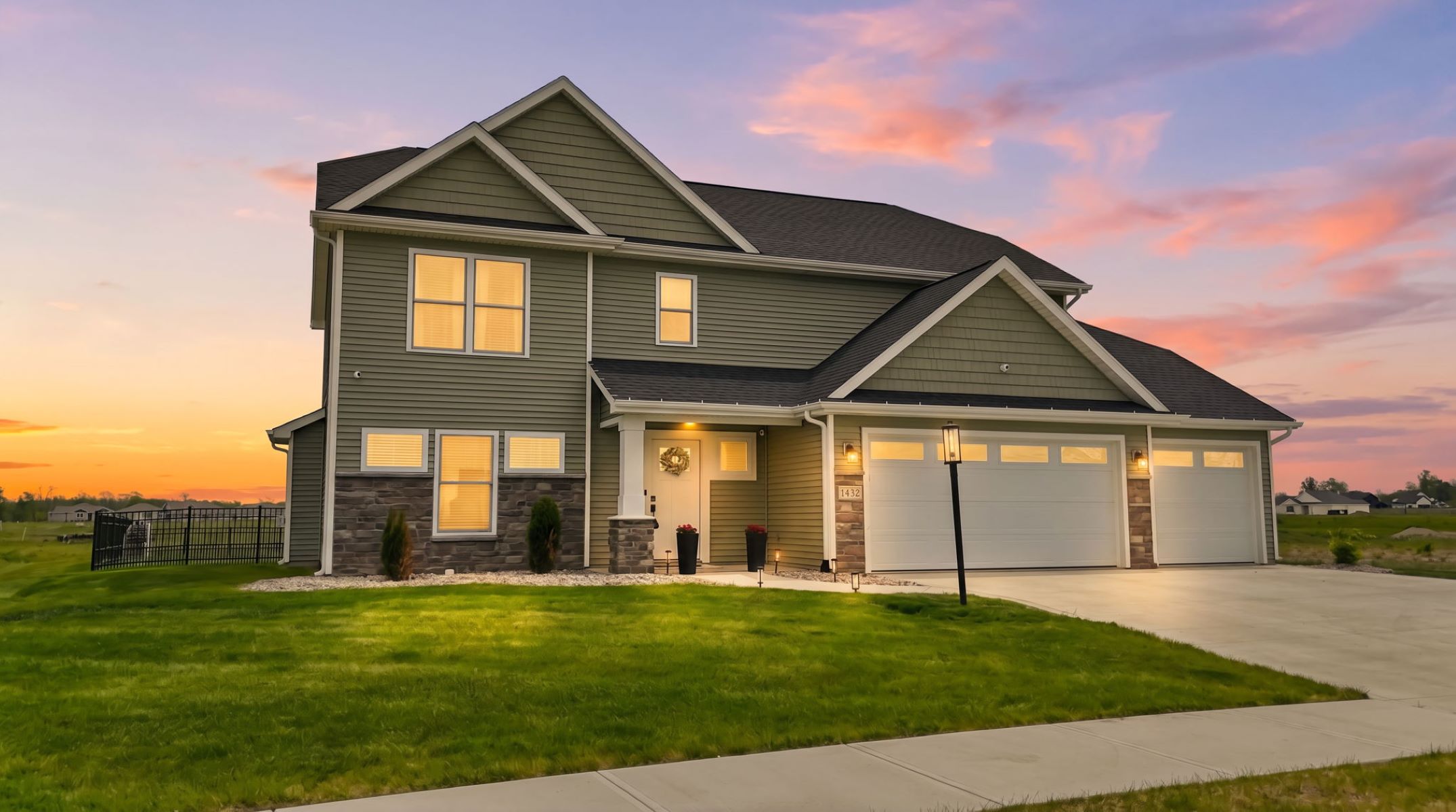  Move-in Four Bedroom Home Loaded with Upgrades - 物件實景