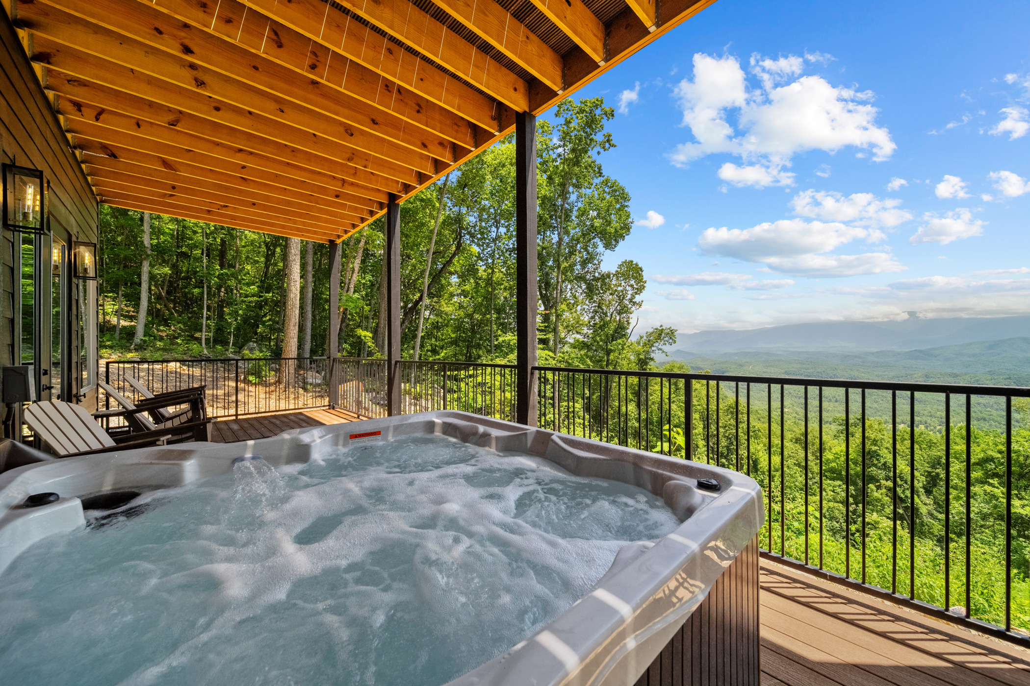 Sevierville, Tennessee, 37862, United States, 5 Bedrooms Bedrooms, ,6 BathroomsBathrooms,Residential,For Sale,1914652