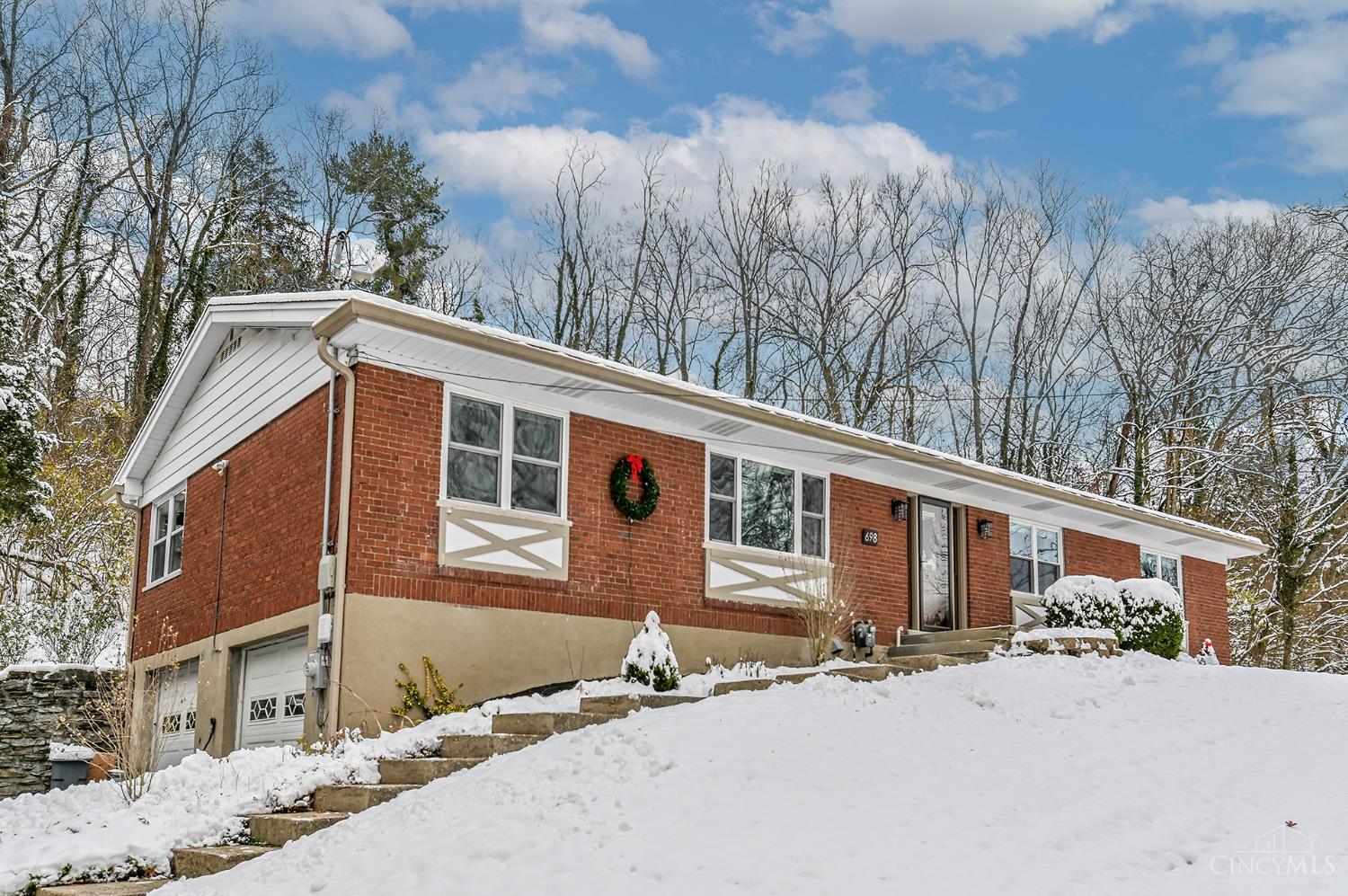 Anderson Twp, Ohio, 45230, United States, 3 Bedrooms Bedrooms, ,2 BathroomsBathrooms,Residential,For Sale,2003097