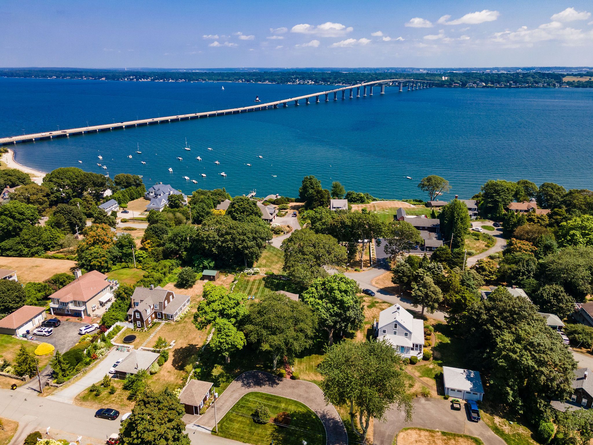  56 Tefft Street, North Kingstown, RI, 02874 - 物件實景