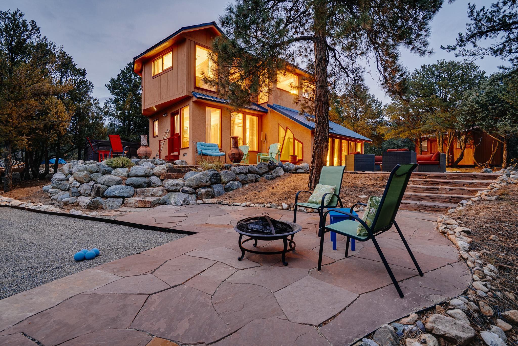 Valdez, New Mexico, 87580, United States, 3 Bedrooms Bedrooms, ,2 BathroomsBathrooms,Residential,For Sale,1972976