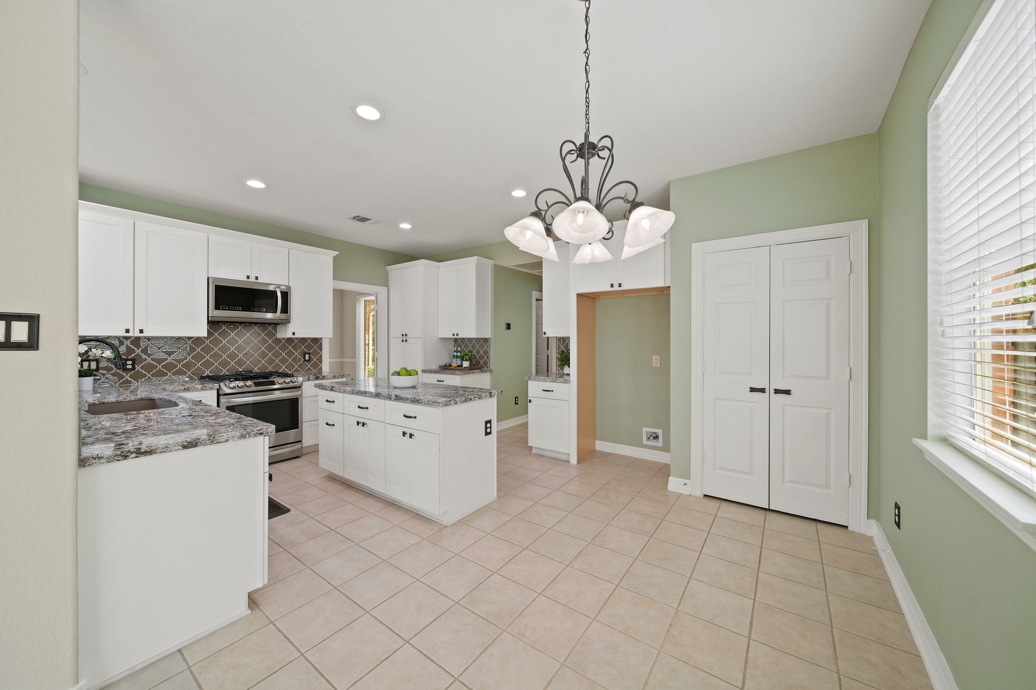 Missouri City, Texas, 77459, United States, 4 Bedrooms Bedrooms, ,4 BathroomsBathrooms,Residential,For Sale,1967491