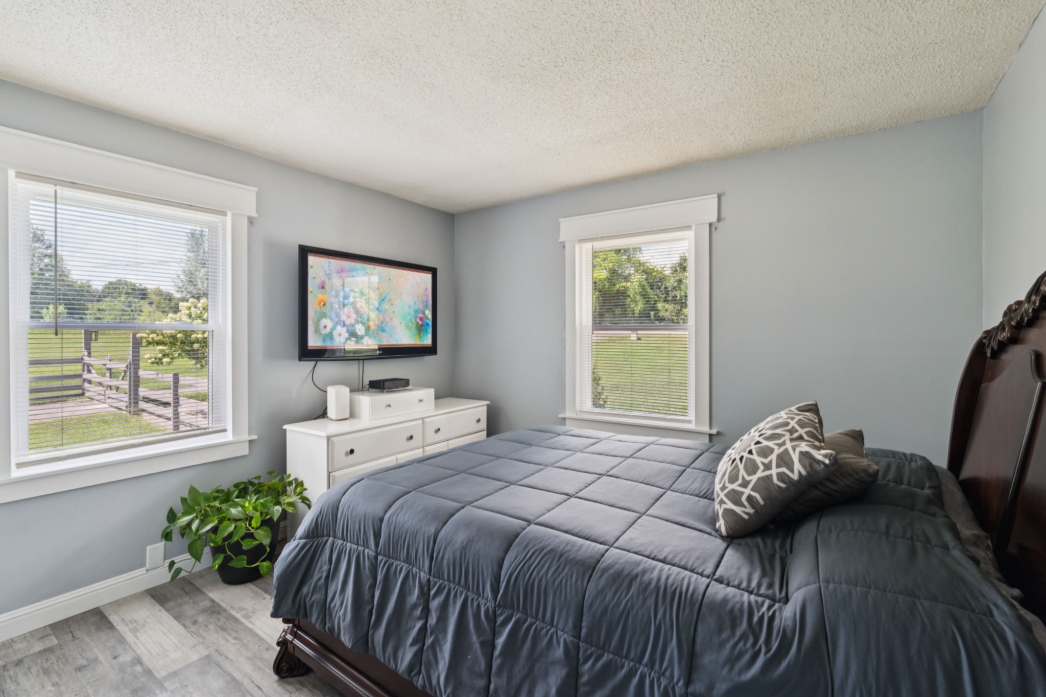 Nashville, Tennessee, 37217, United States, 3 Bedrooms Bedrooms, ,2 BathroomsBathrooms,Residential,For Sale,1913625