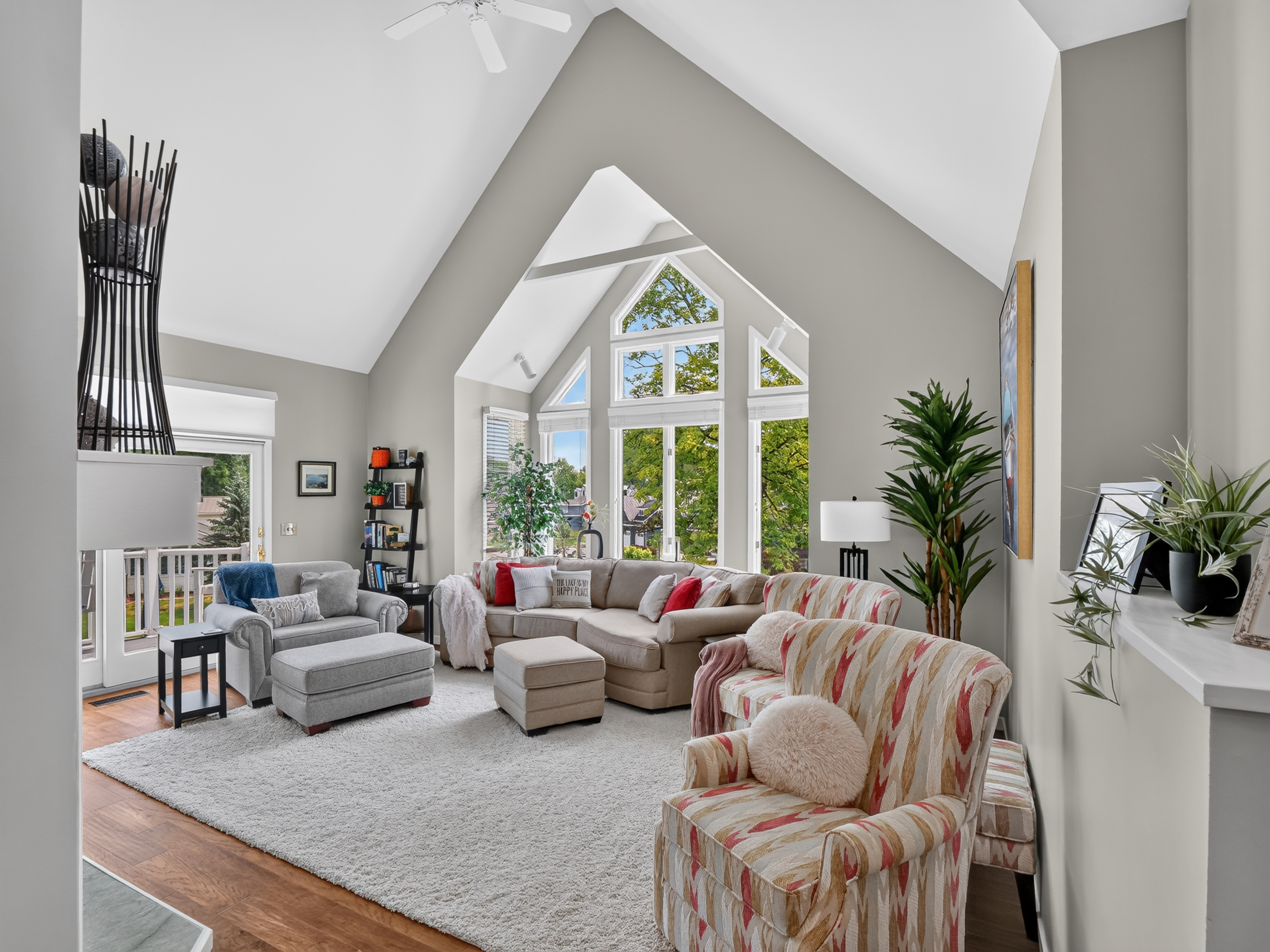  Beautifully Maintained Syracuse Lake Home - 物件實景