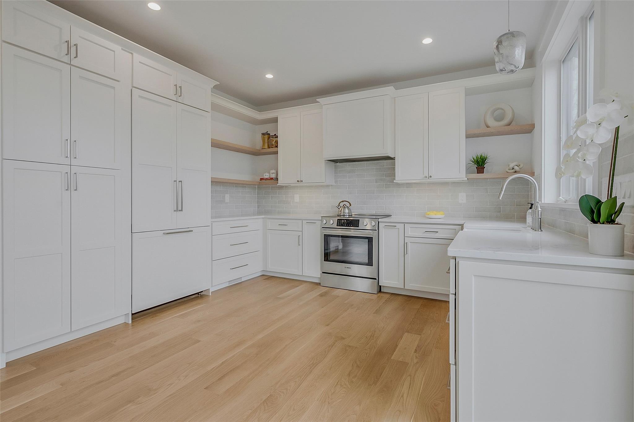 Greenport, New York, 11944, United States, 3 Bedrooms Bedrooms, ,3 BathroomsBathrooms,Residential,For Sale,1823554