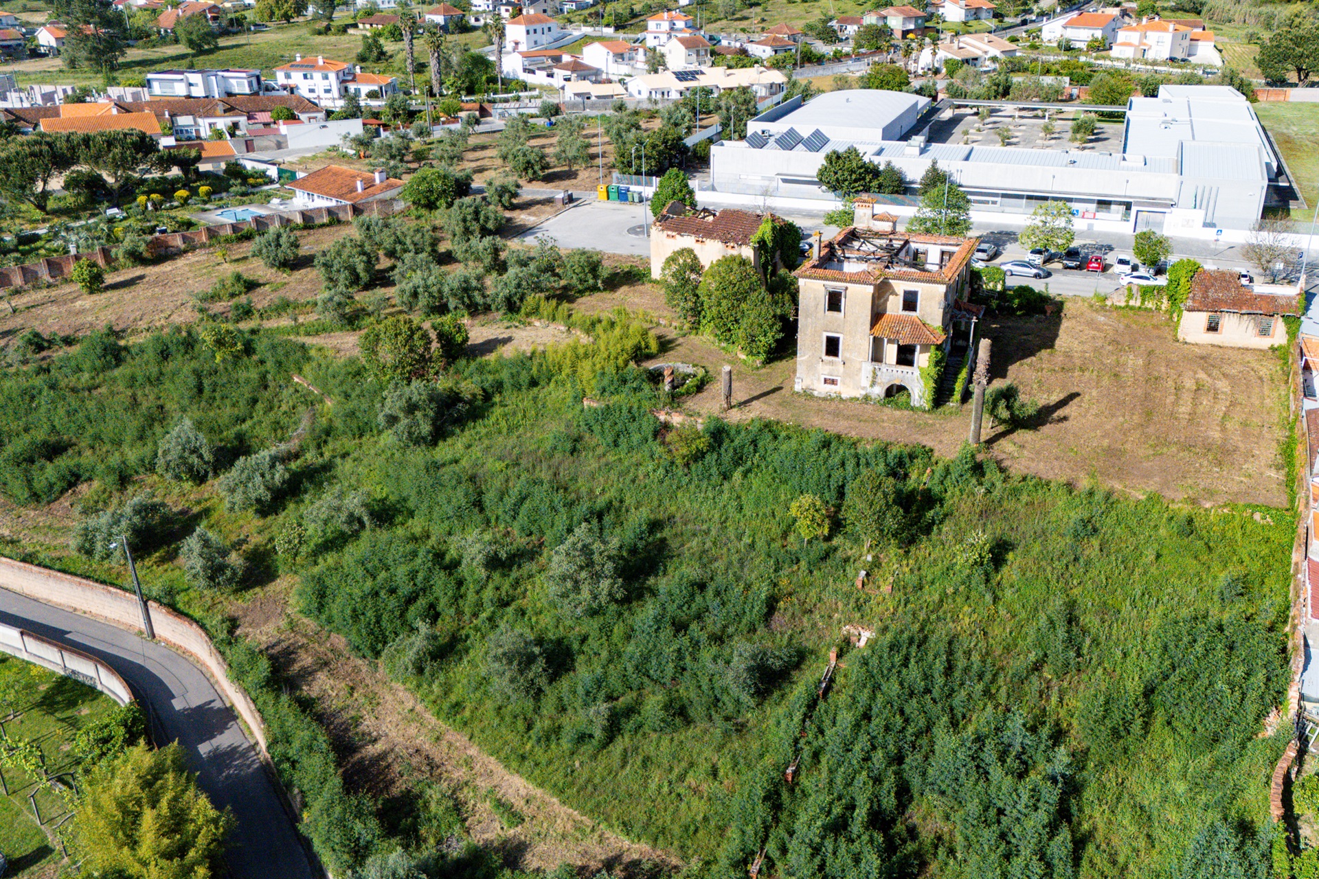  Terreno com ruina for Sale - 物件實景