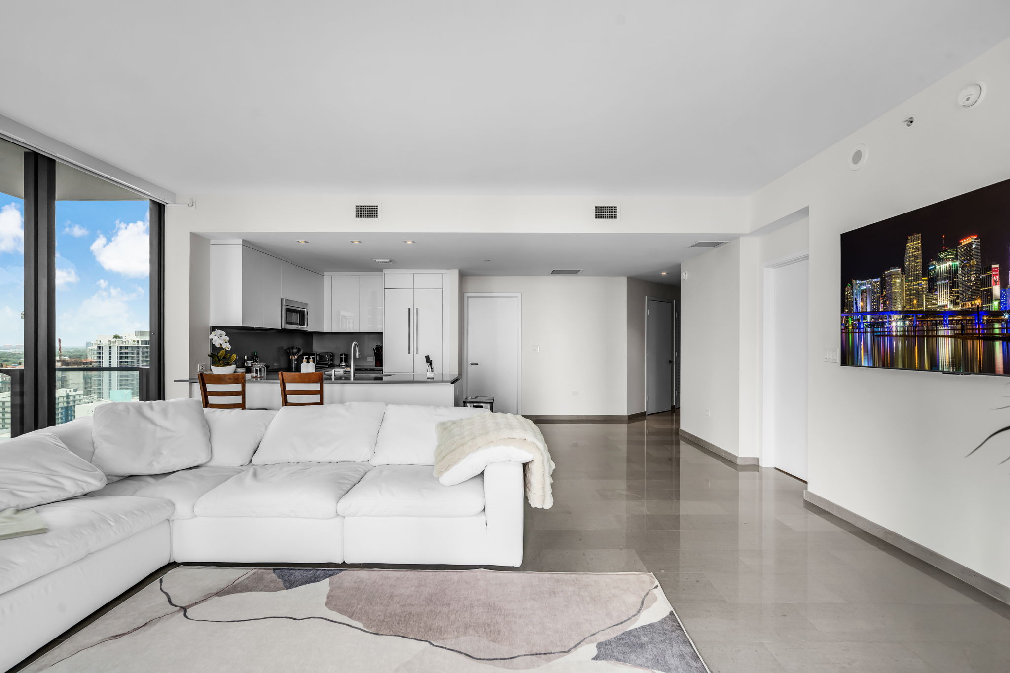  88 SW 7th St, Miami, FL, 33130 - 物件實景