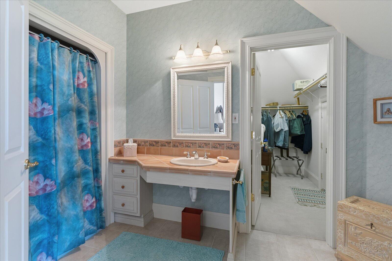 Guild, Tennessee, 37340, United States, 4 Bedrooms Bedrooms, ,5 BathroomsBathrooms,Residential,For Sale,2040340