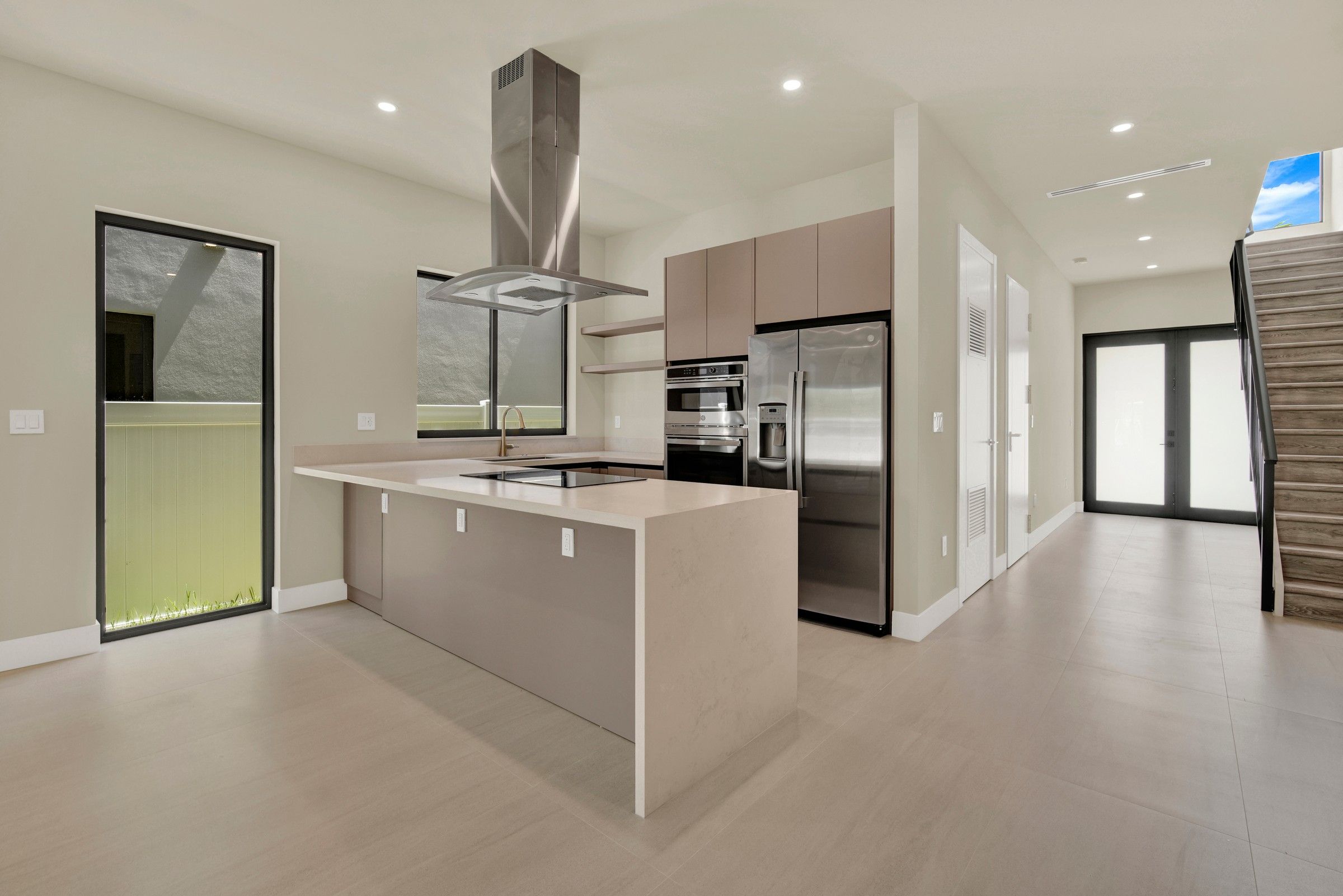  2889 Southwest 35th Avenue, Miami, FL 33133 - 物件實景