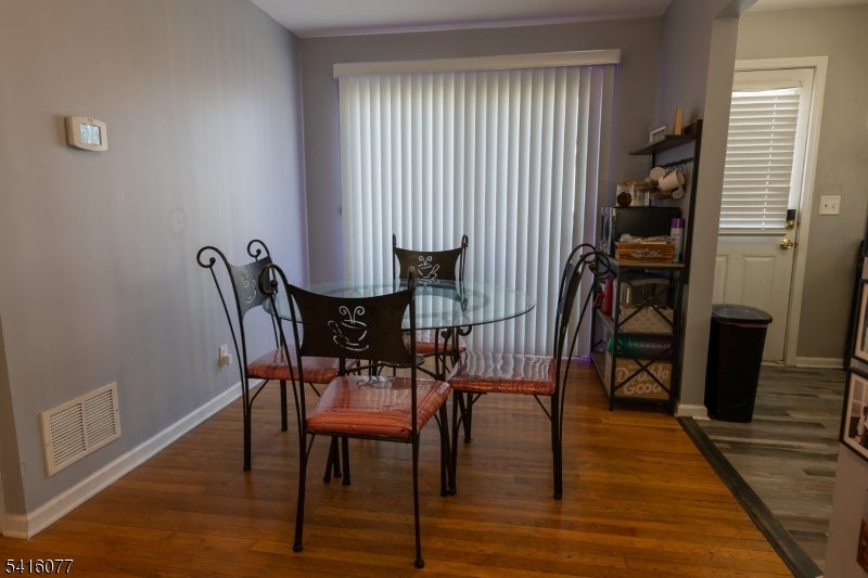 Linden City, New Jersey, 07036-2339, United States, 4 Bedrooms Bedrooms, ,2 BathroomsBathrooms,Residential,For Sale,2025753