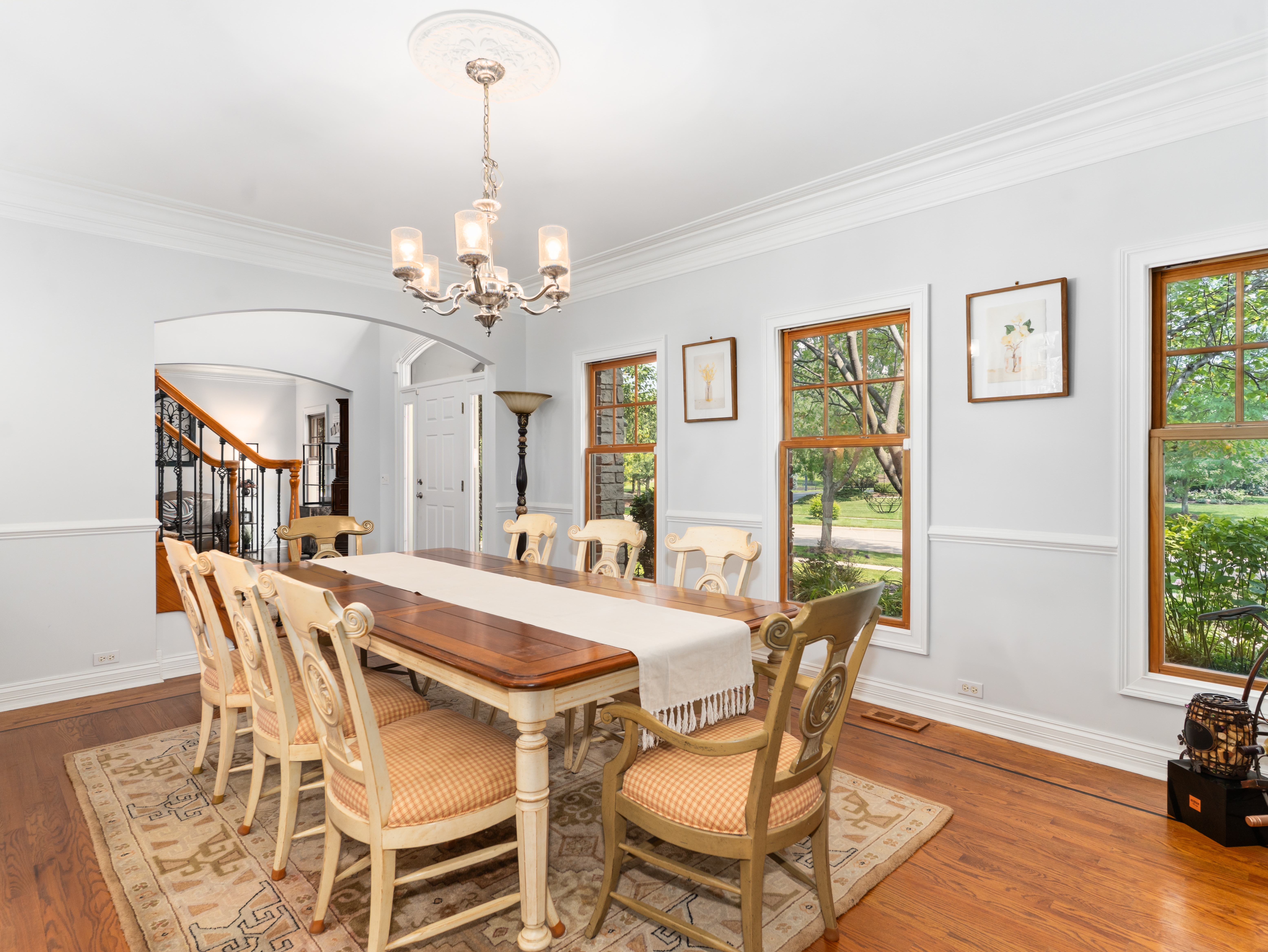  Welcome To An Exceptional Custom Home - 物件實景