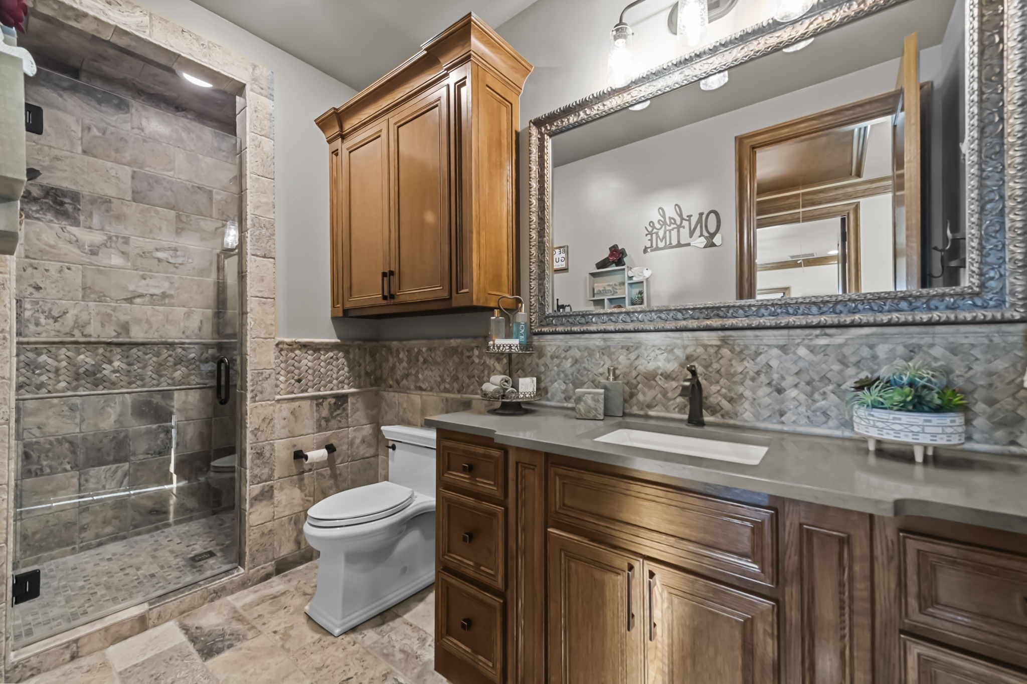 Possum Kingdom Lake, Texas, 76449, United States, 7 Bedrooms Bedrooms, ,6 BathroomsBathrooms,Residential,For Sale,2000867