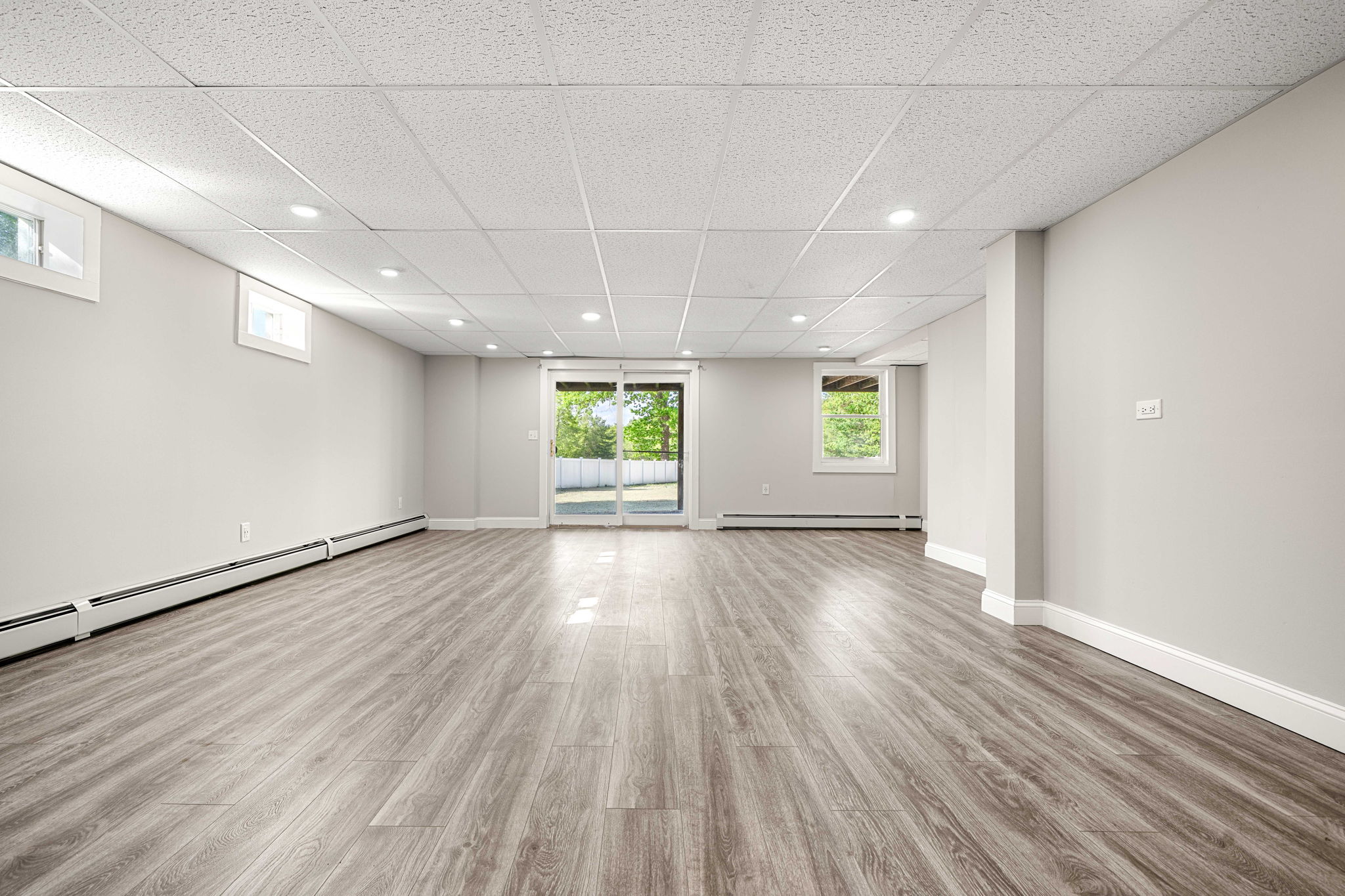  102 Kimball Rd, Amesbury, MA, 01913 - 物件實景